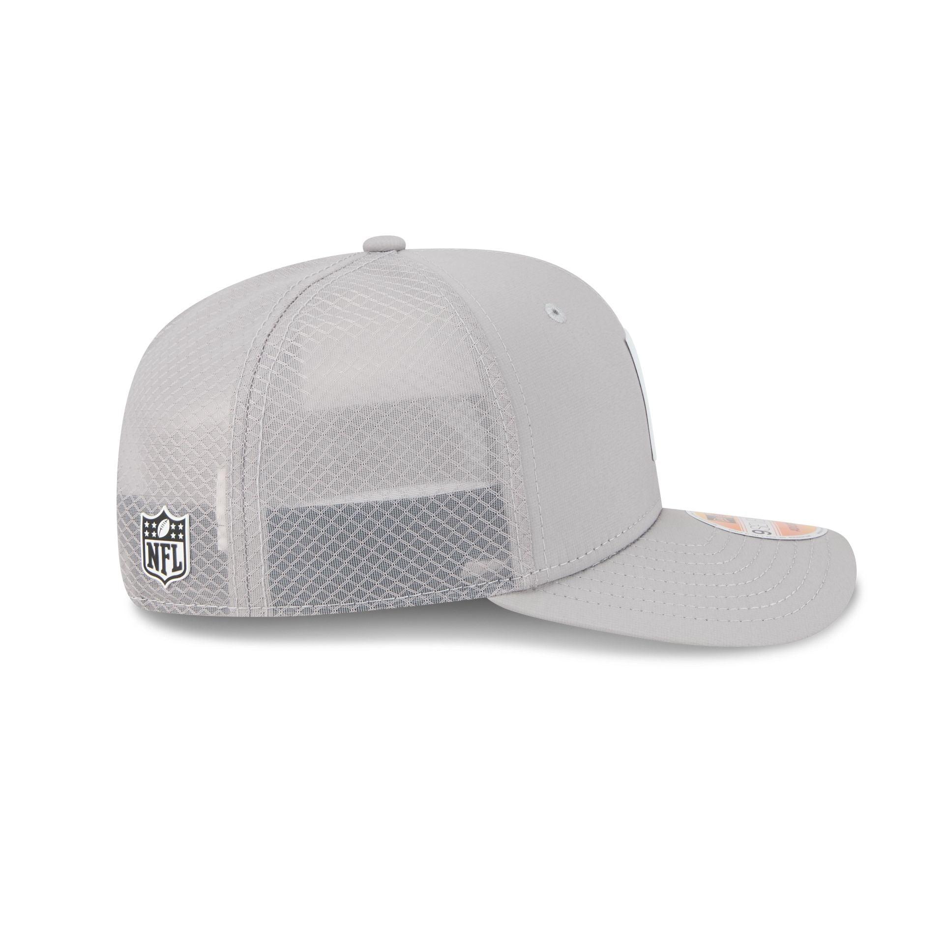 Las Vegas Raiders 2025 Sideline Hot Weather Gray 9SEVENTY Trucker Hat Male Product Image