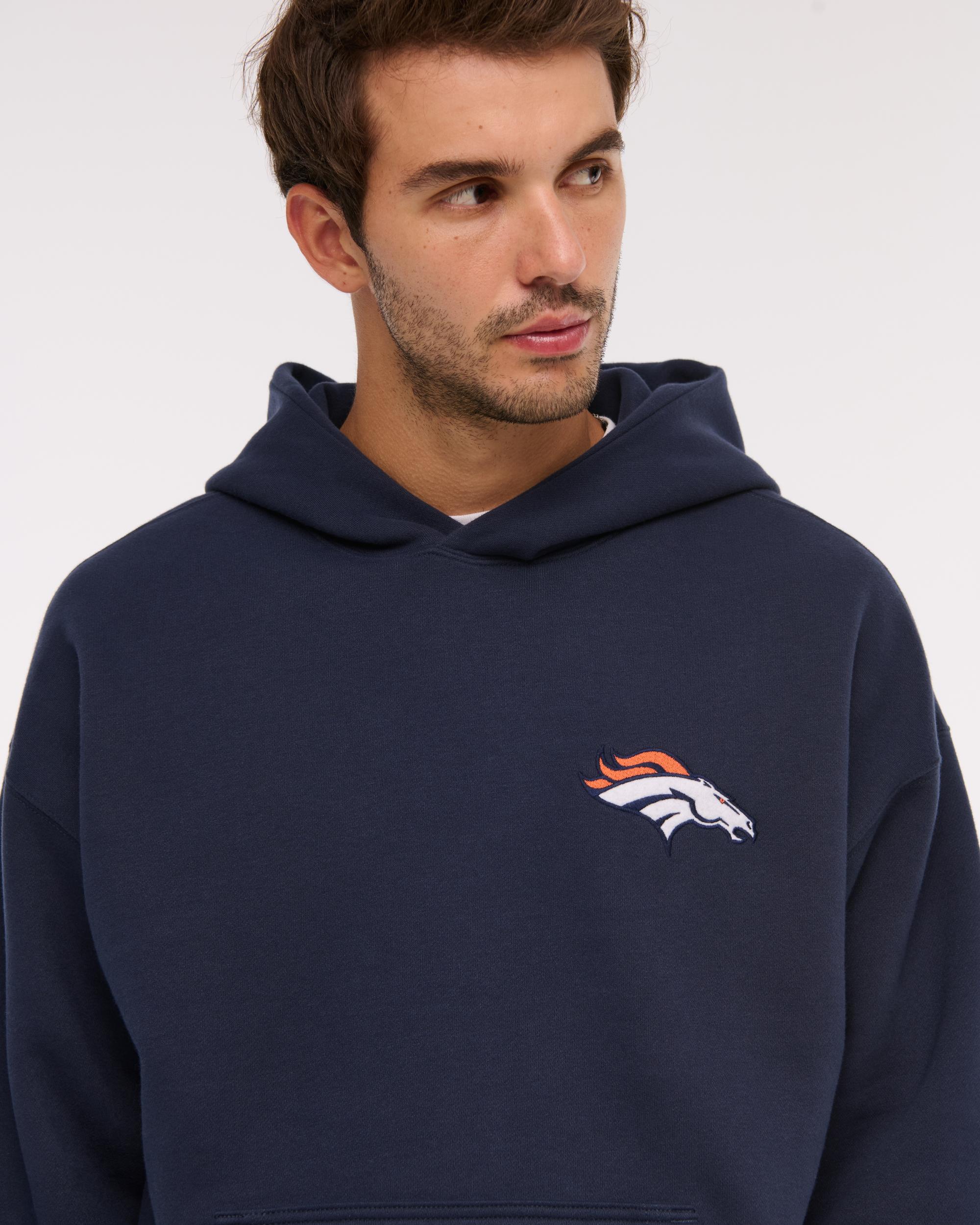 Chicago Bears Graphic Popover Hoodie Product Image