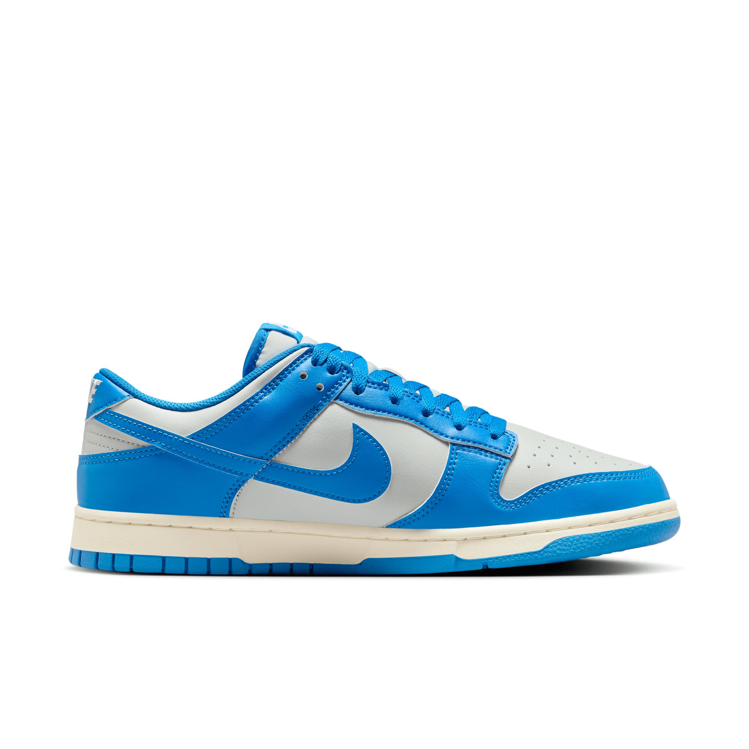 Men's Nike SB Heritage Vulc Skate Shoes Product Image
