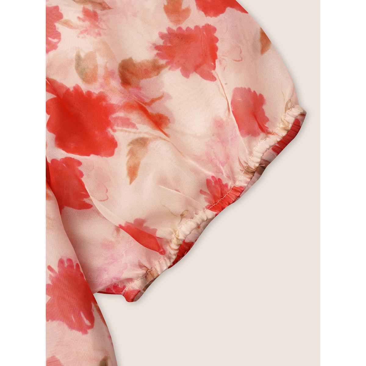 Plus Size Multicolor Floral Elastic Waist Mesh Ruched Blouse Women Elegant Short sleeve Heart neckline Everyday Blouses BloomChic 14-16/1X Product Image