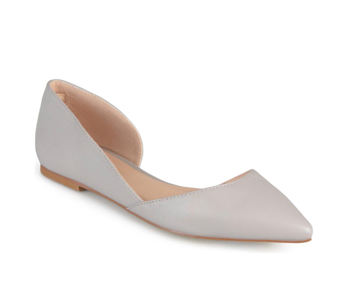 Women's Journee Collection Cortni Flats Product Image