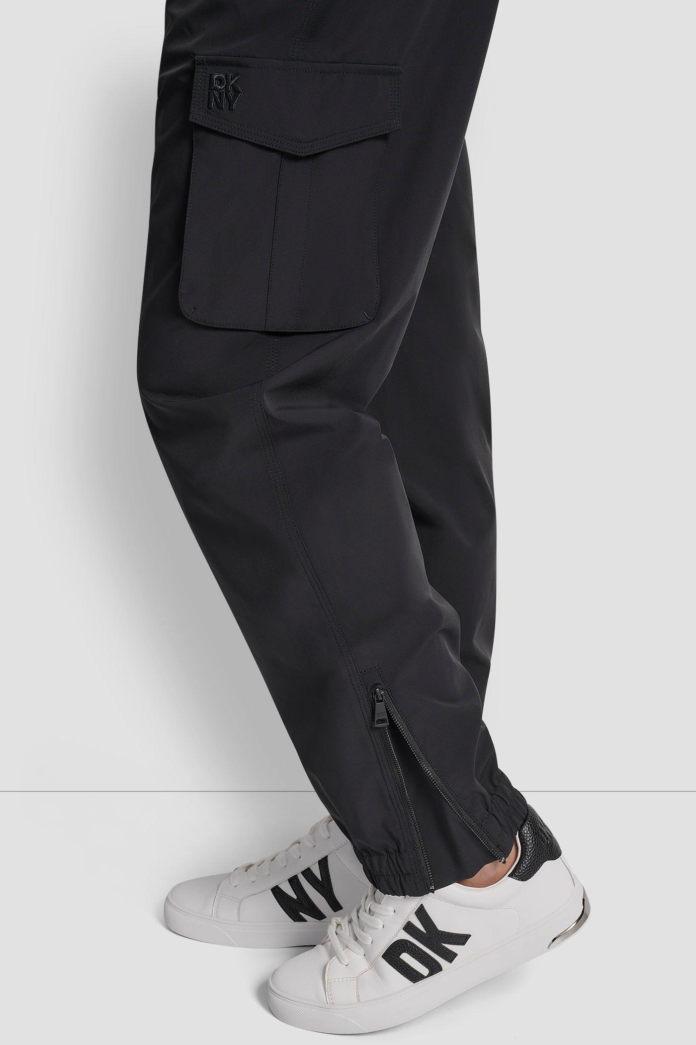 HIGH WAIST CARGO JOGGER WITH ZIPPER OPENING AT ANKLE Product Image