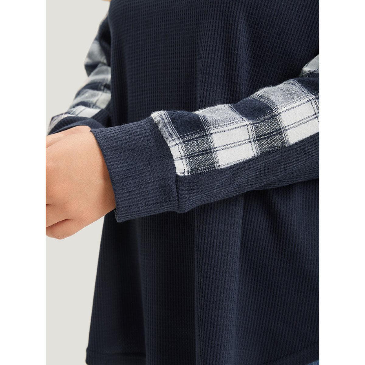 Plus Size Plaid Patchwork Hooded Plisse Sweatshirt Women Indigo Casual Elastic cuffs Hooded Everyday Sweatshirts BloomChic 26/4X Product Image