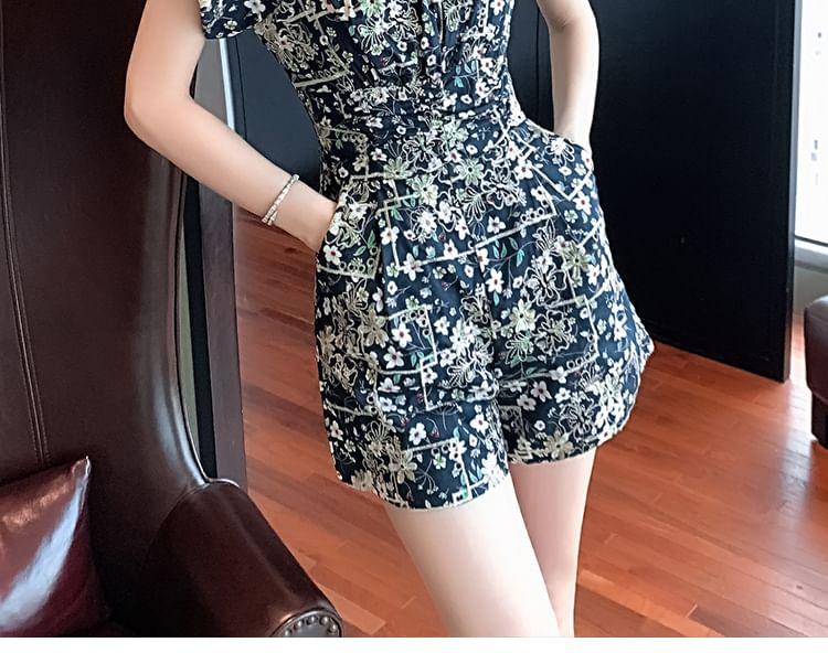 Short Sleeve Square Neck Floral Print Romper Product Image