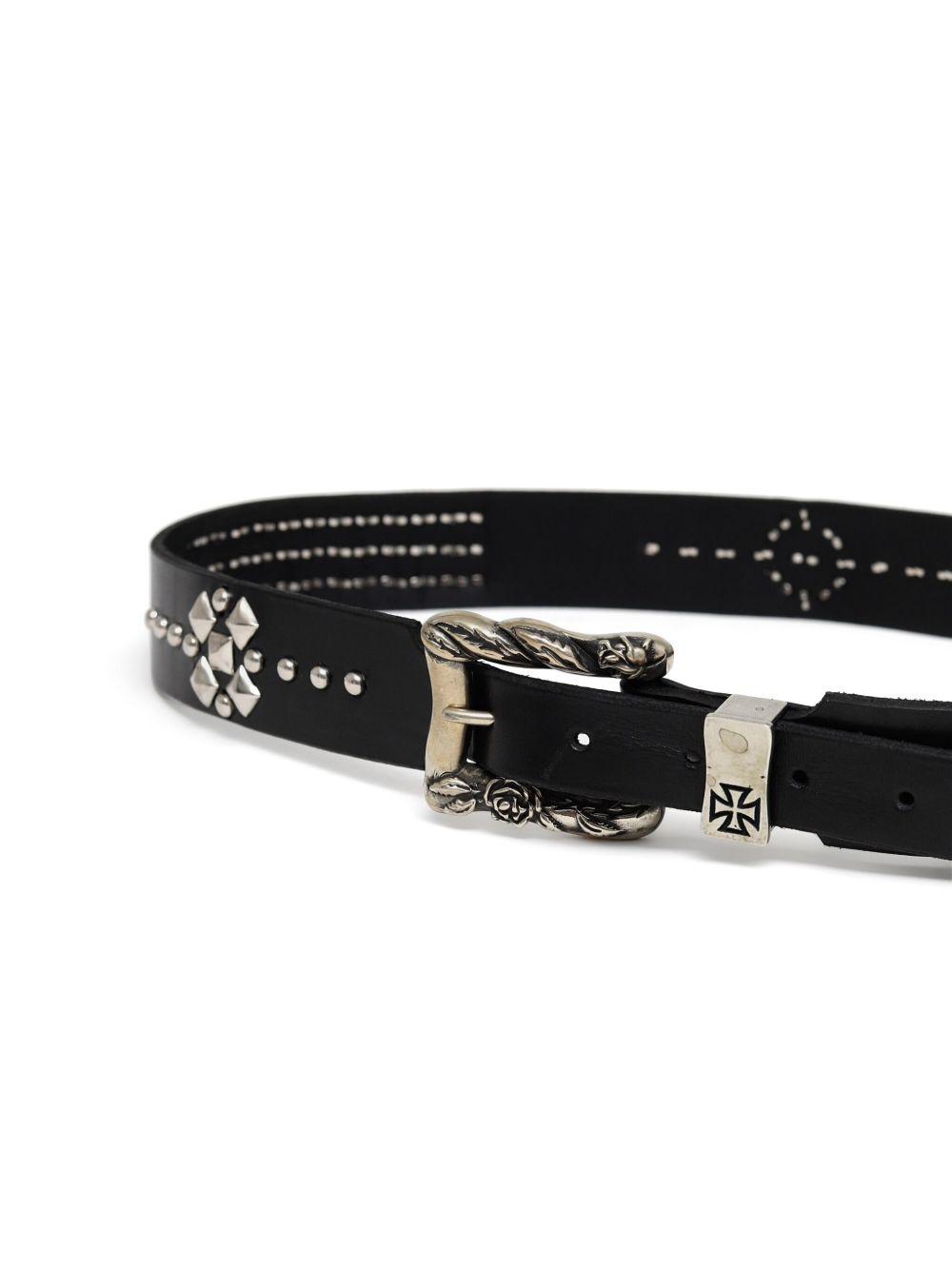 studded leather belt Product Image