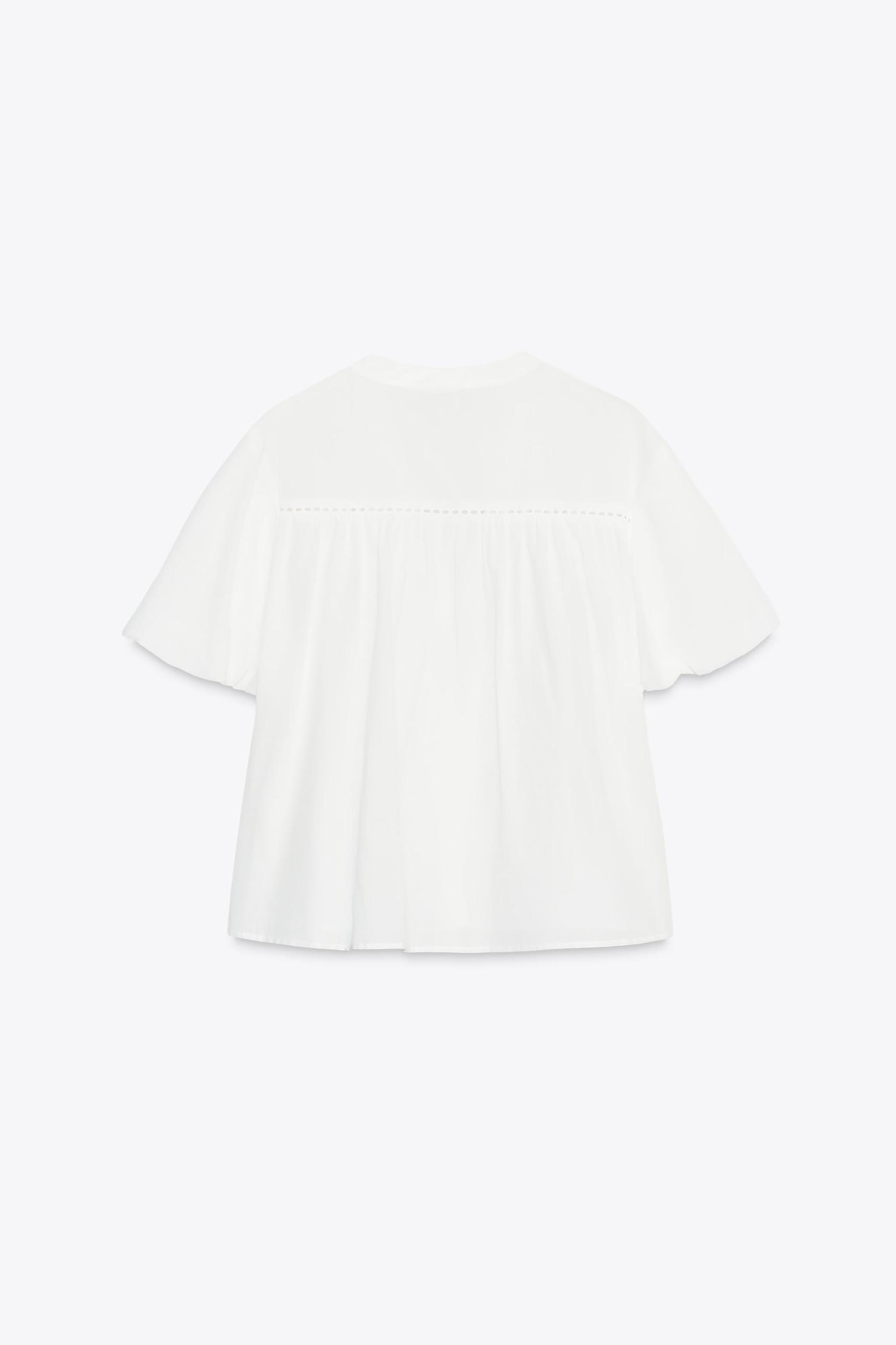 PUFF SLEEVE BLOUSE Product Image