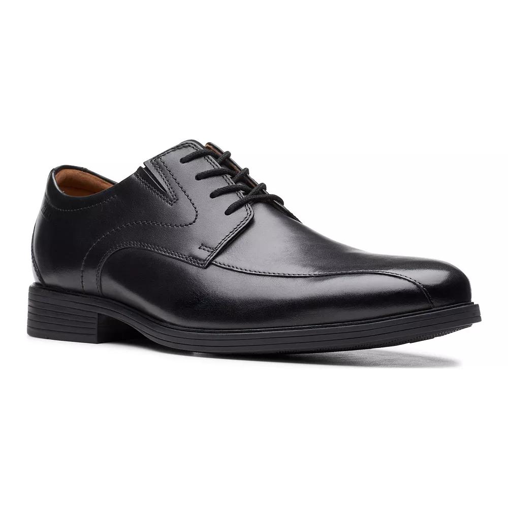 Clarks® Whiddon Pace Men's Leather Oxford Shoes,  Product Image