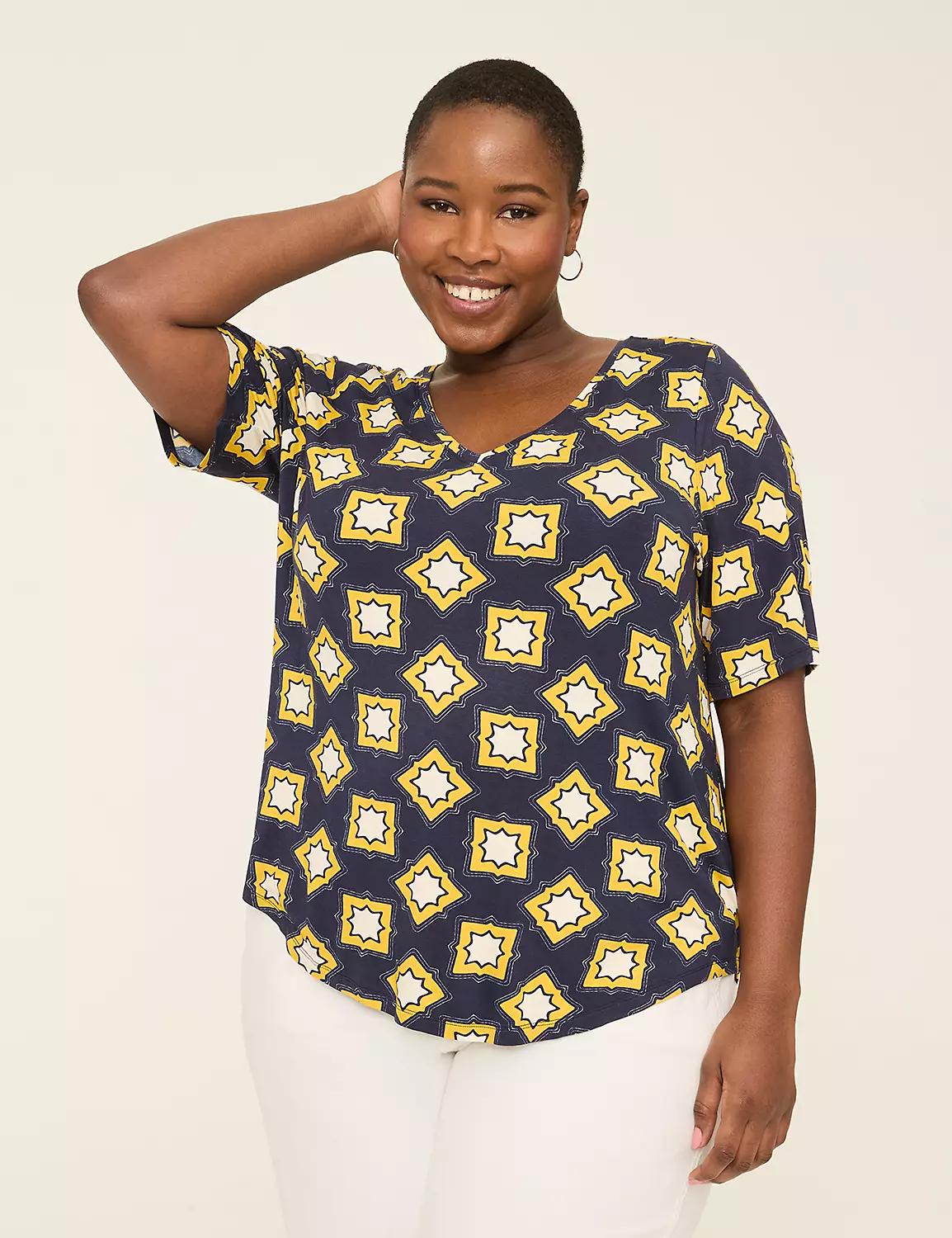 Perfect Sleeve V-Neck Curved-Hem Tee Product Image