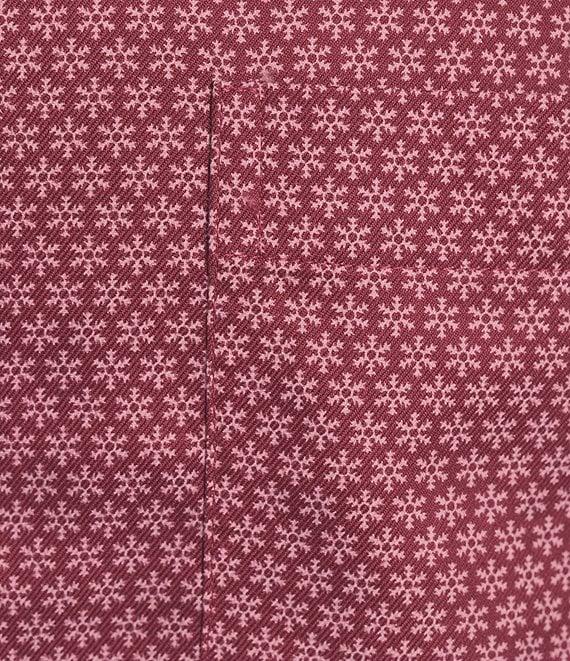 Gold Label Roundtree & Yorke Non-Iron Long Sleeve Snowflake Print Twill Sport Shirt Product Image