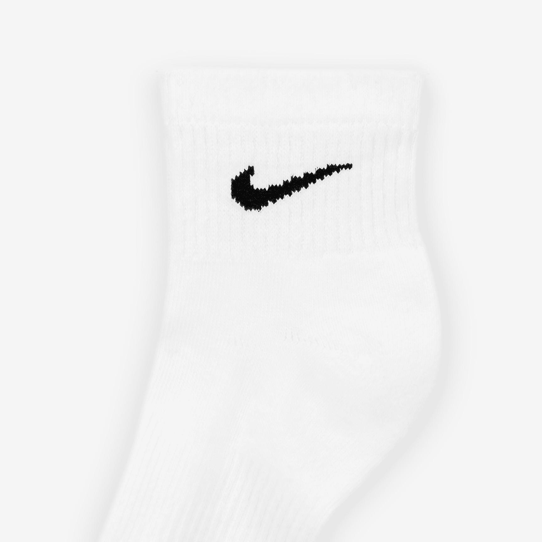 Nike Mens Everyday Plus Cushioned Training Ankle Socks (3 Pairs) | SX6890-100 Product Image