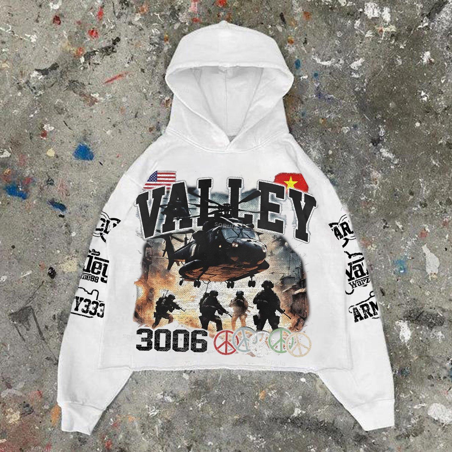 Sopula Men's Warzone Graphic Cropped Hoodie Product Image