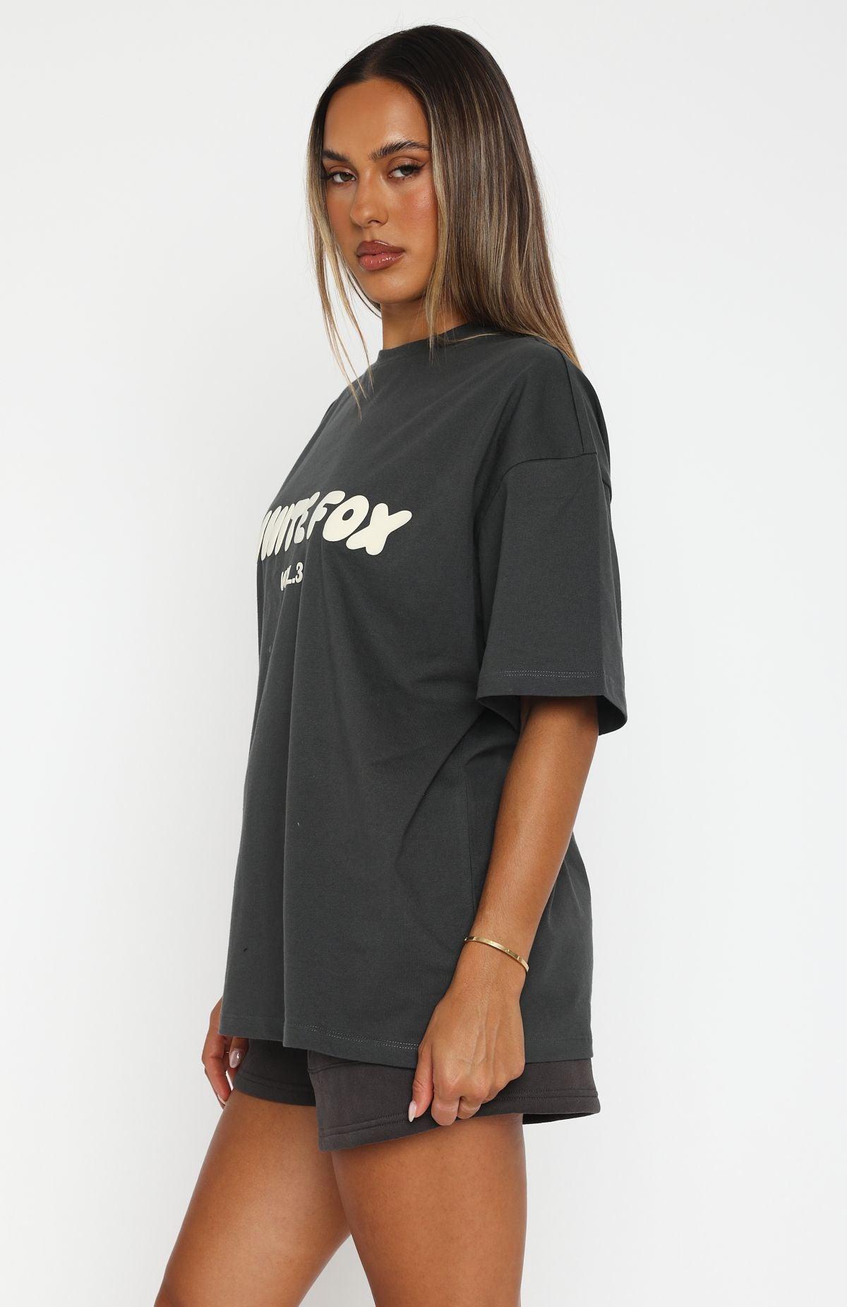 Offstage Oversized Tee Shadow Male Product Image