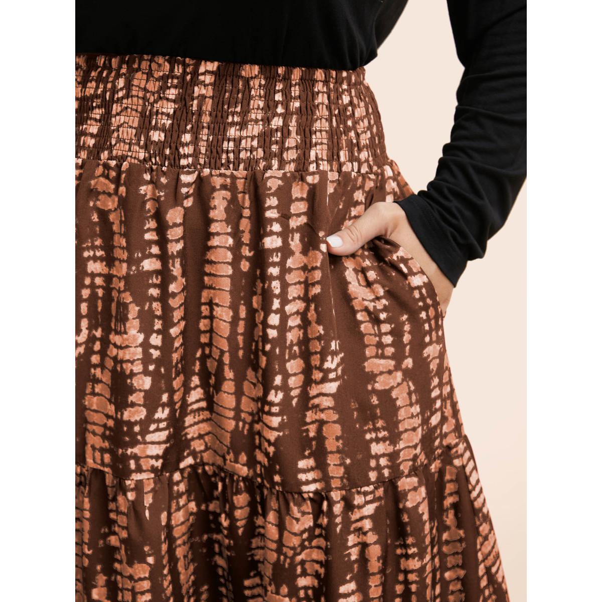 Plus Size Geometric Shirred Ruffle Layered Hem Skirt Women Browncoffeecolor Casual Shirred No stretch Slanted pocket Everyday Skirts BloomChic 28/5X Product Image