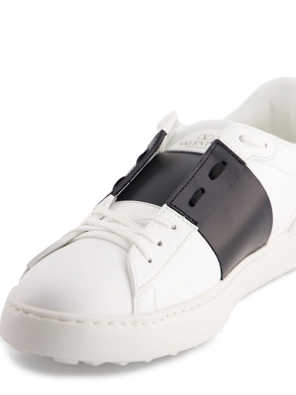 Open leather sneakers Product Image