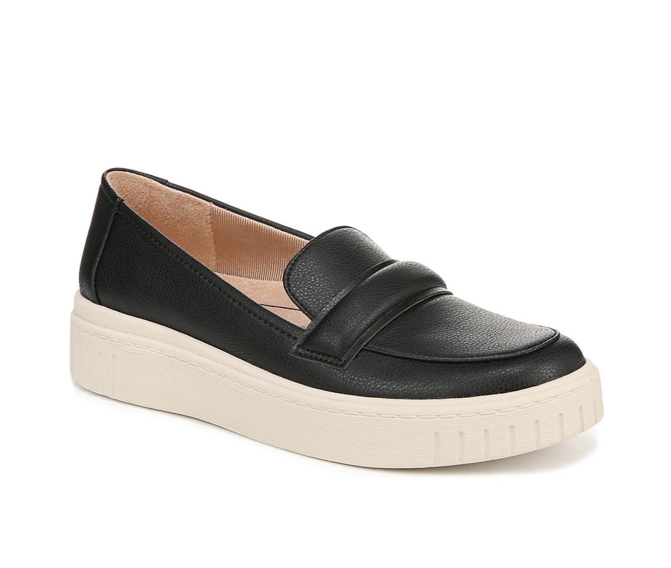 Women's LifeStride Geneva Loafers Product Image