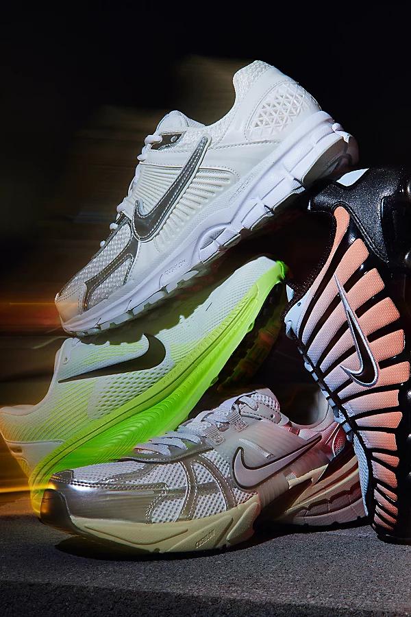 Nike Womens Nike V2K Run - Womens Running Shoes White/Silver/Black Product Image