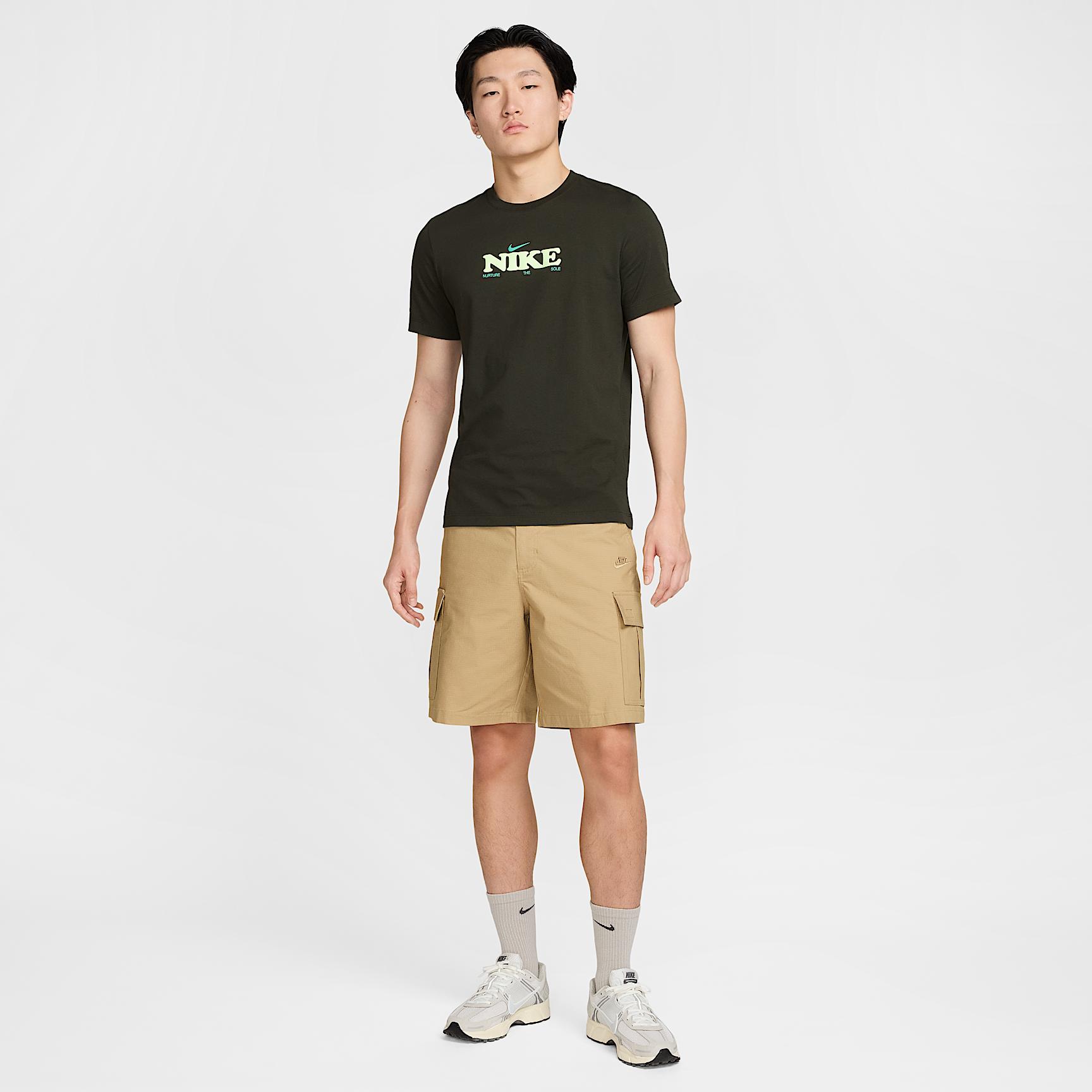 Nike Sportswear Men's T-Shirt Product Image