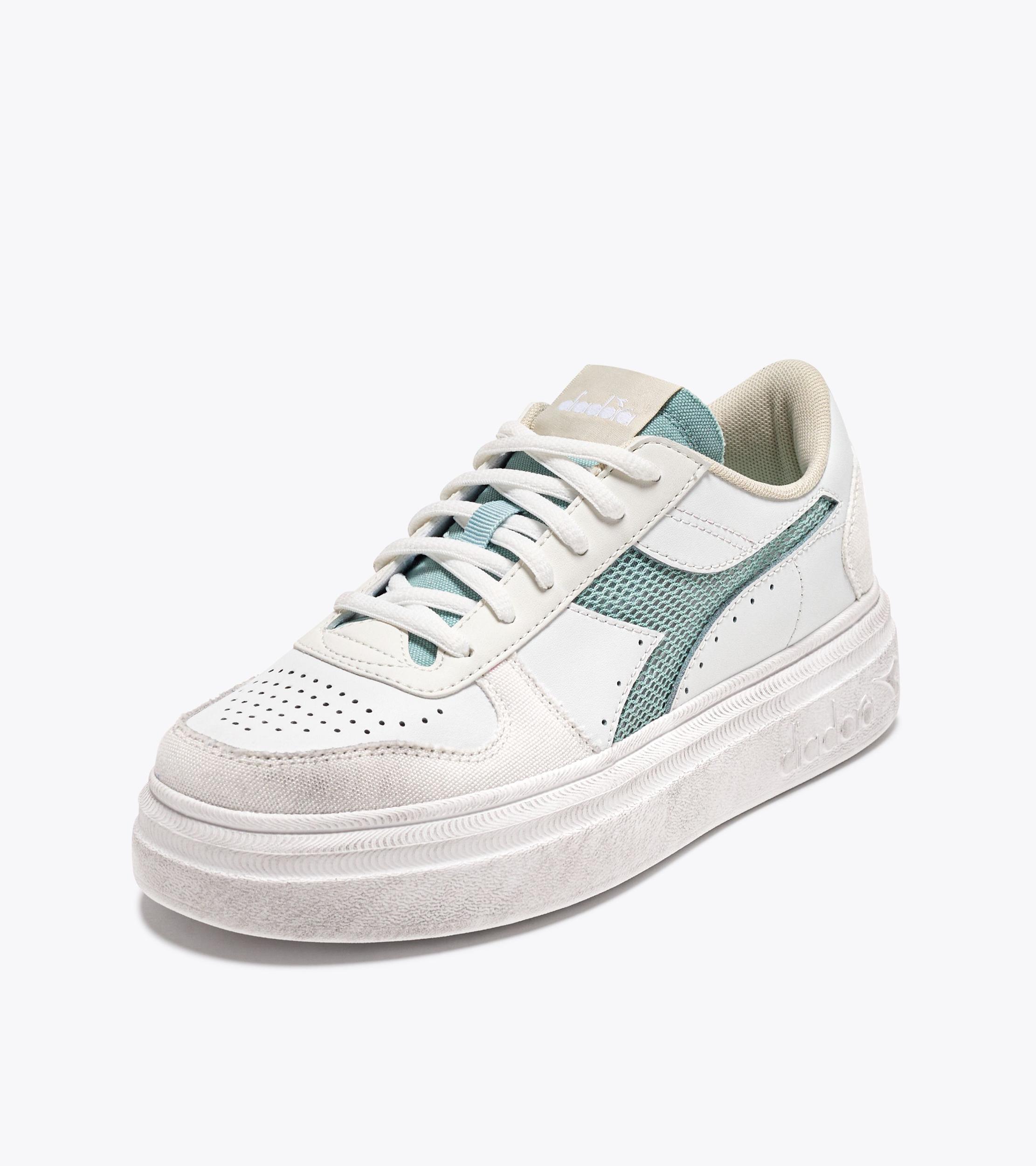 MAGIC BOLD MESH LOGO WN Product Image