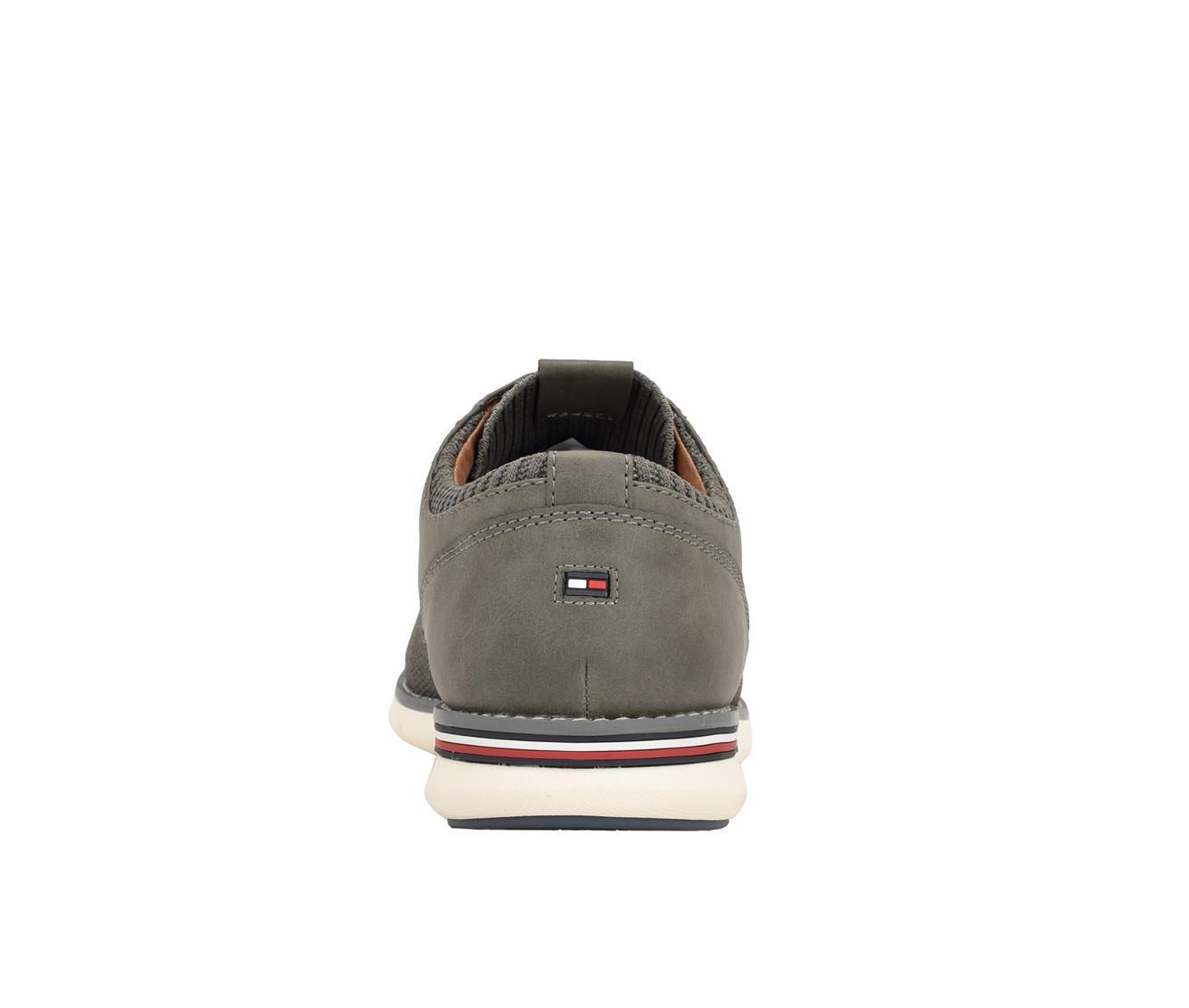 Men's Tommy Hilfiger Winner Oxfords Product Image