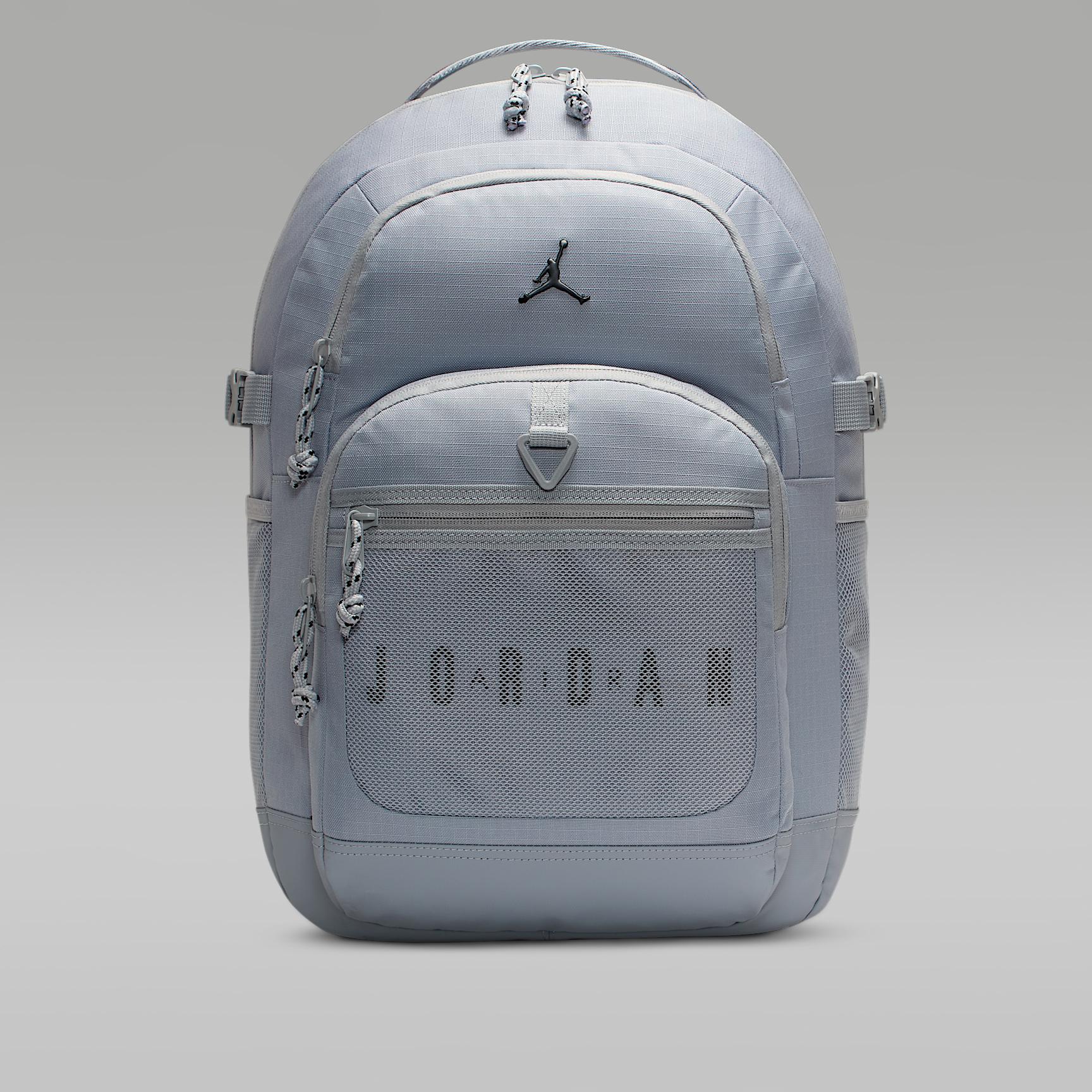 Jordan Blacktop Backpack (25L) Product Image