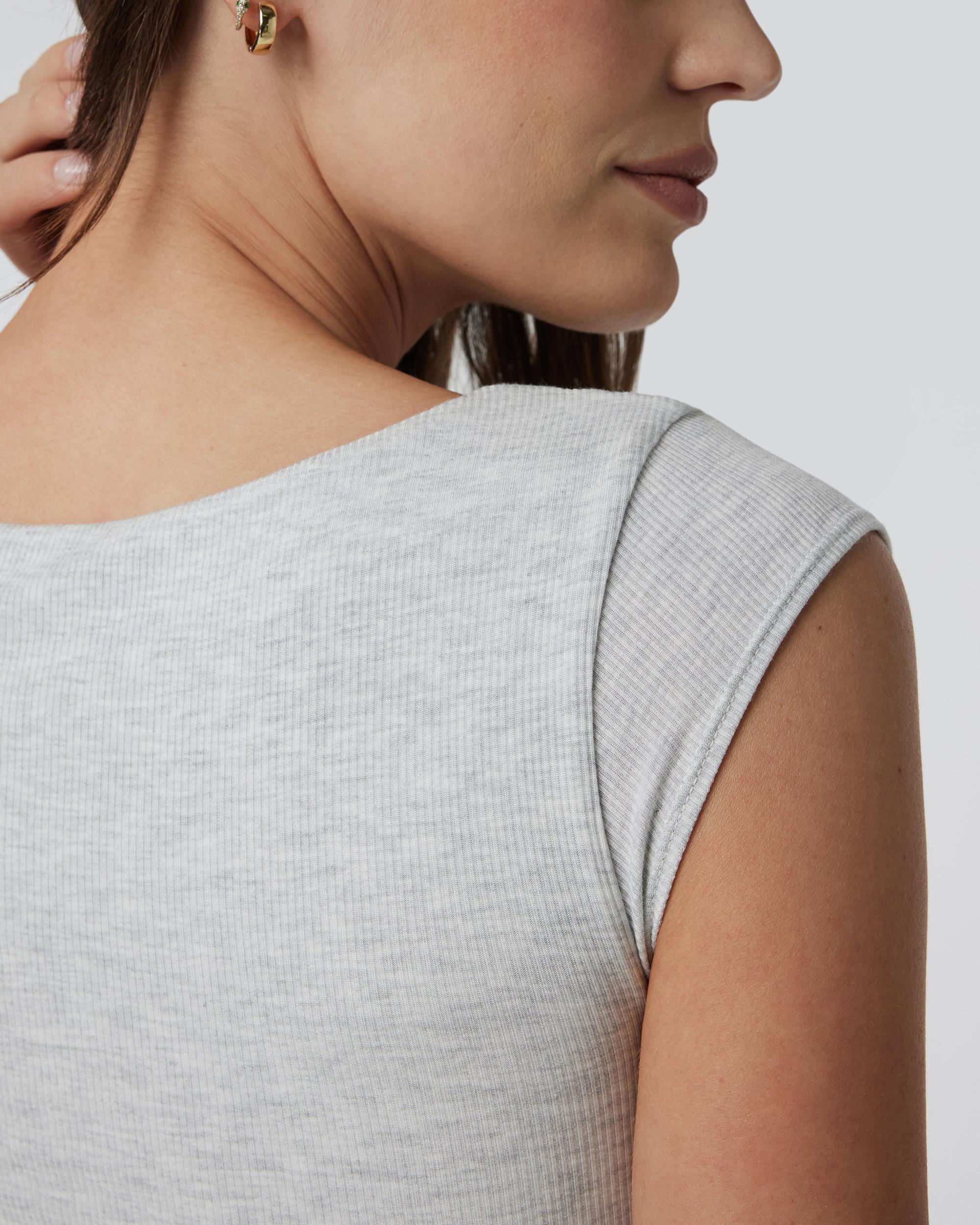 Sleeveless Cove V Neck Product Image