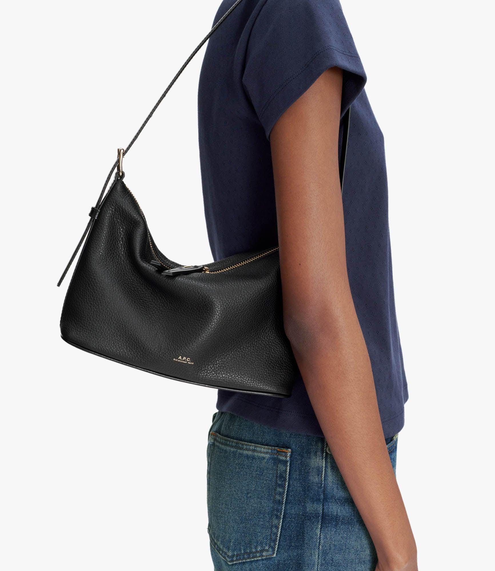 Vera Shoulder bag Female Product Image