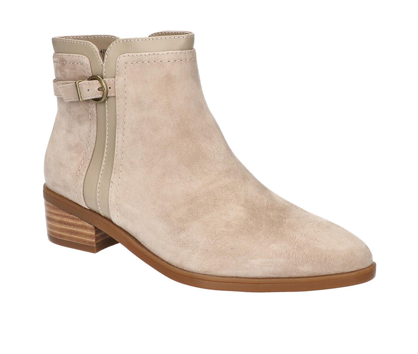 Women's Bella Vita Beatrice Booties Product Image
