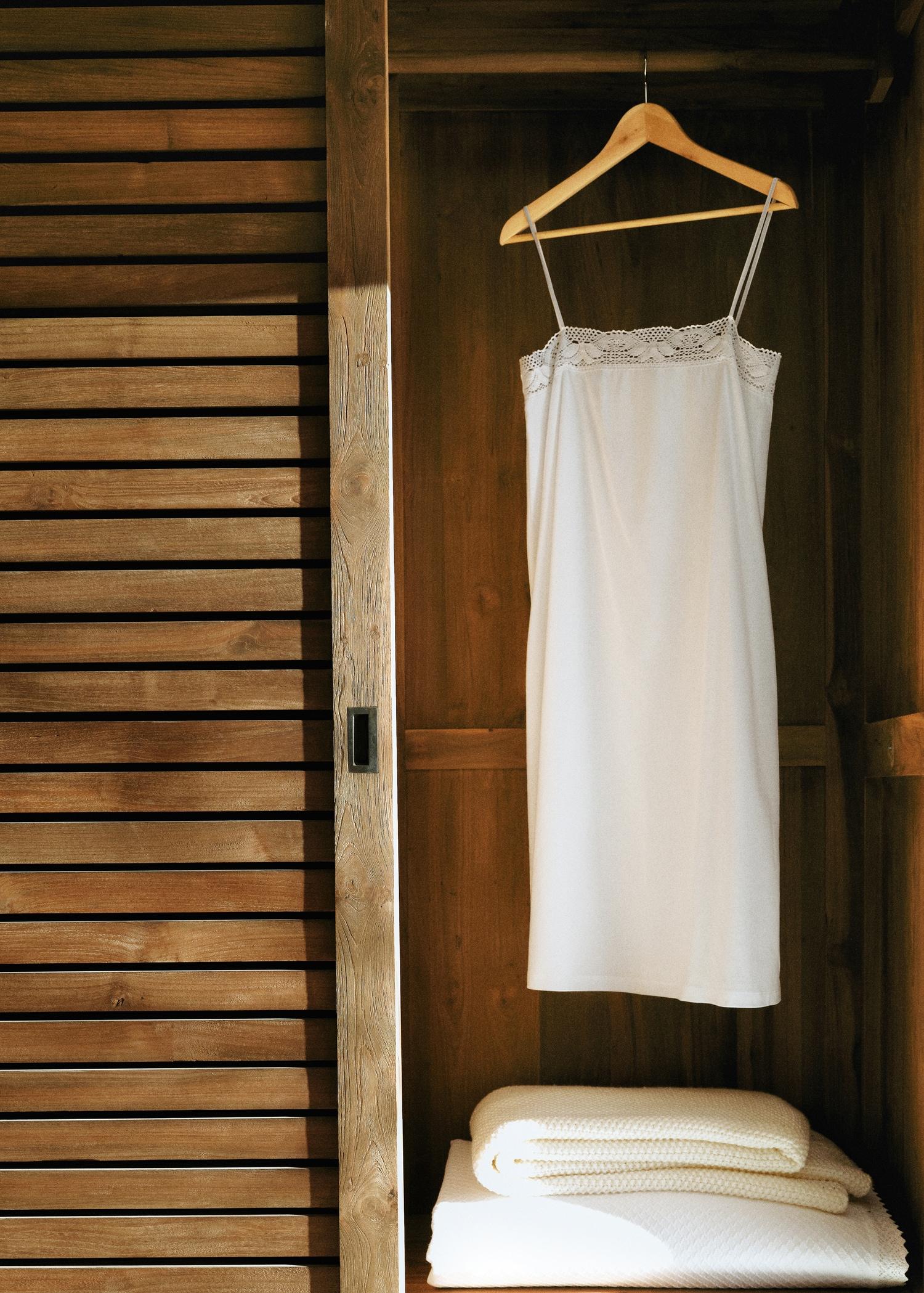 Cotton lace nightgown - Women | MANGO USA Product Image