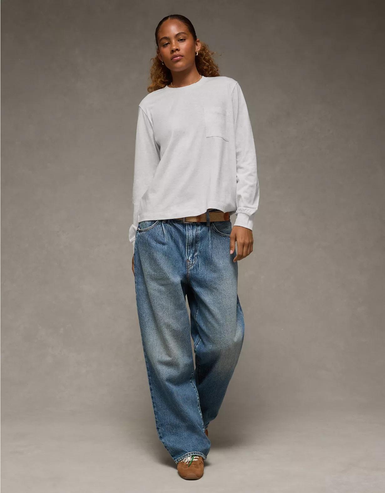 AE Everyday Luxe Long Sleeve T-Shirt Product Image