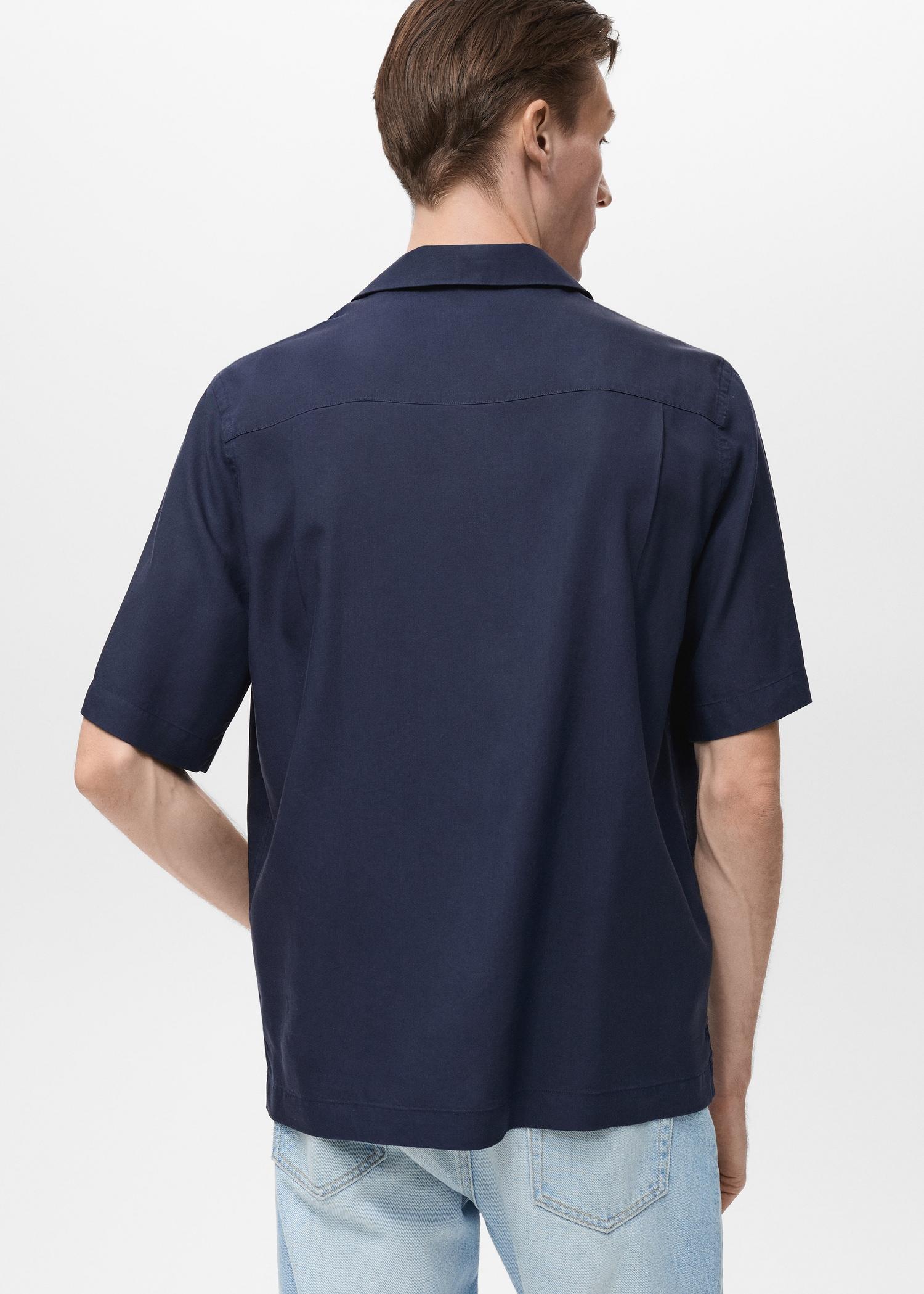 Lyocell shirt with pocket - Men | MANGO USA Product Image