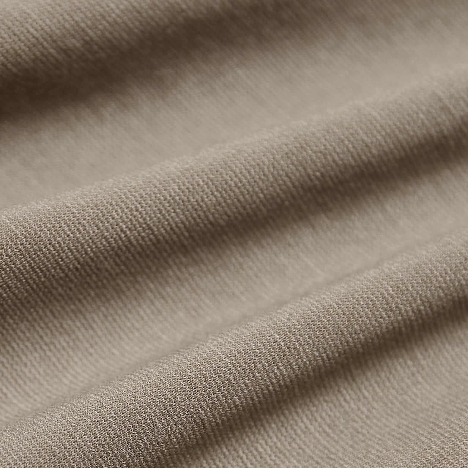 7" Khaki Comfort Knit Chino Shorts Product Image