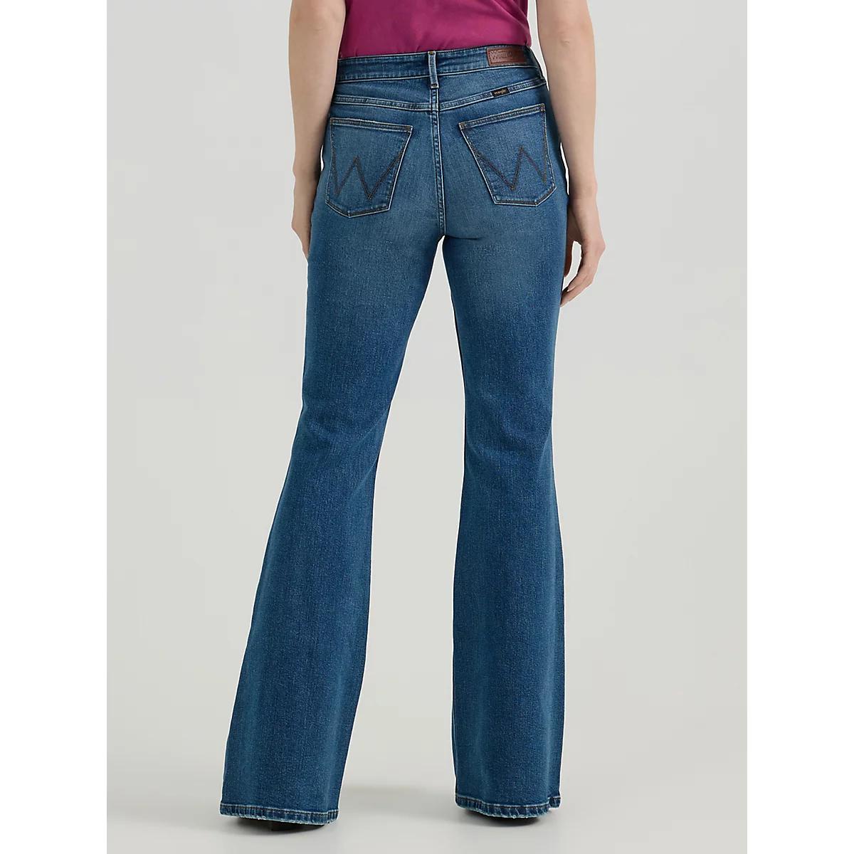 Women's Wrangler® Fierce Flare Jean in Rhianon Product Image