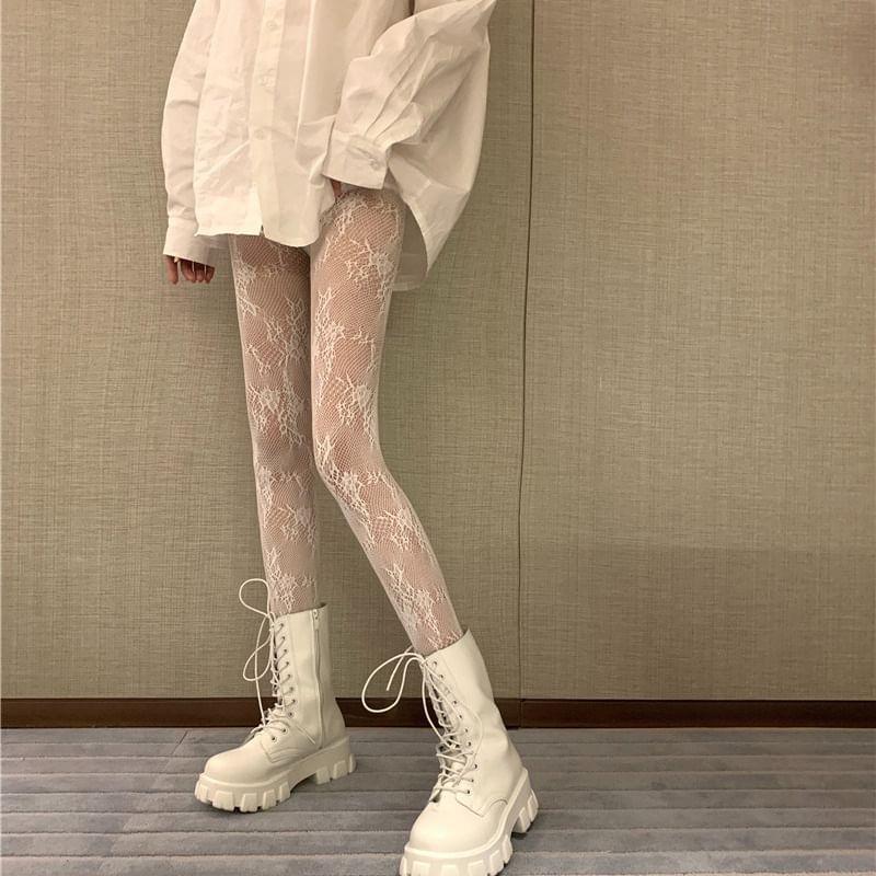 Bow Pattern Fishnet Tights Product Image