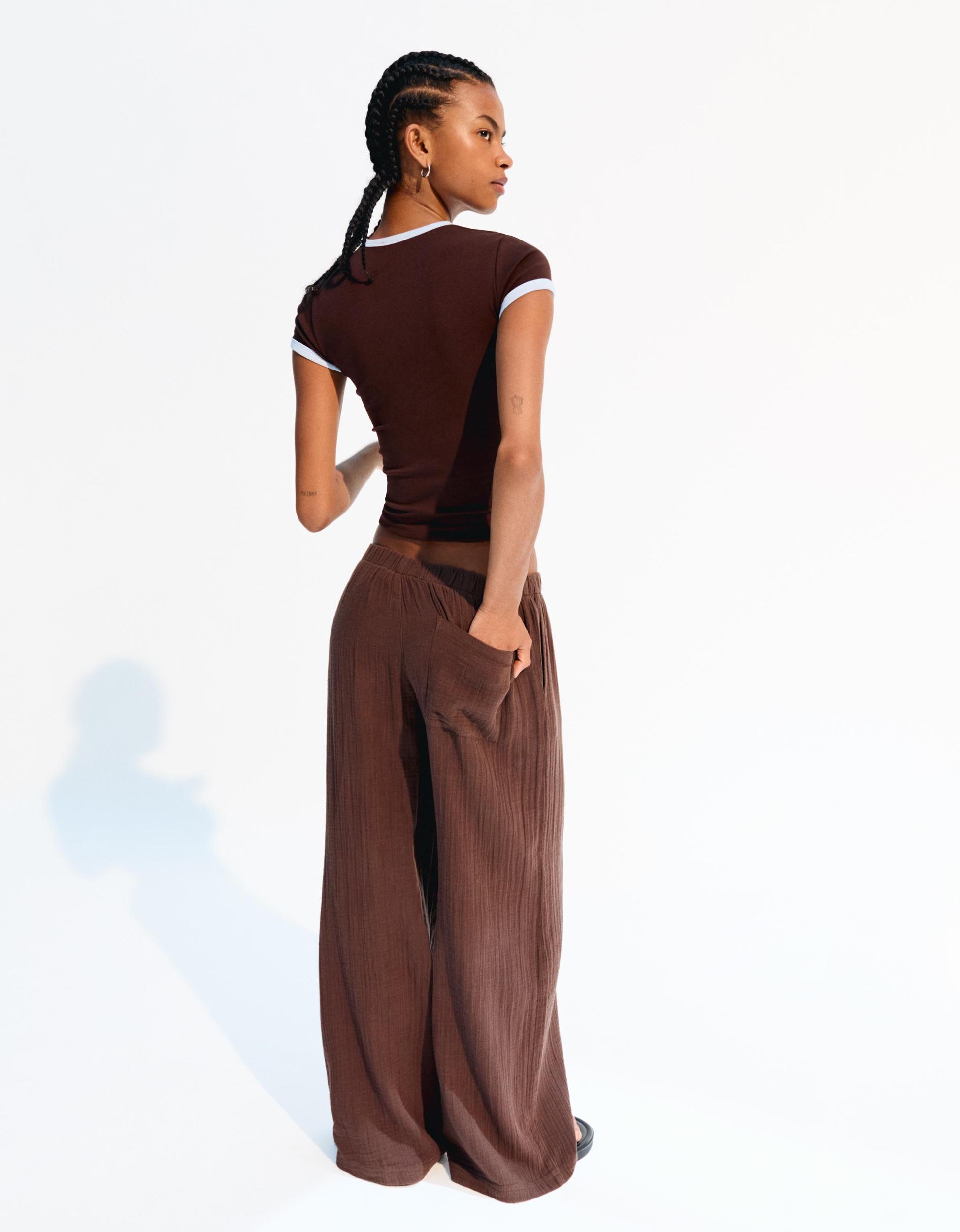 Wide-leg rustic double cloth pants Product Image