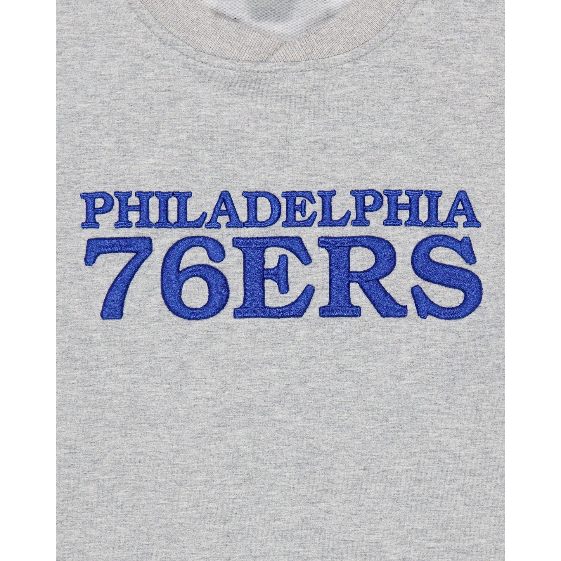 Philadelphia 76ers Gray Logo Select Crewneck Male Product Image