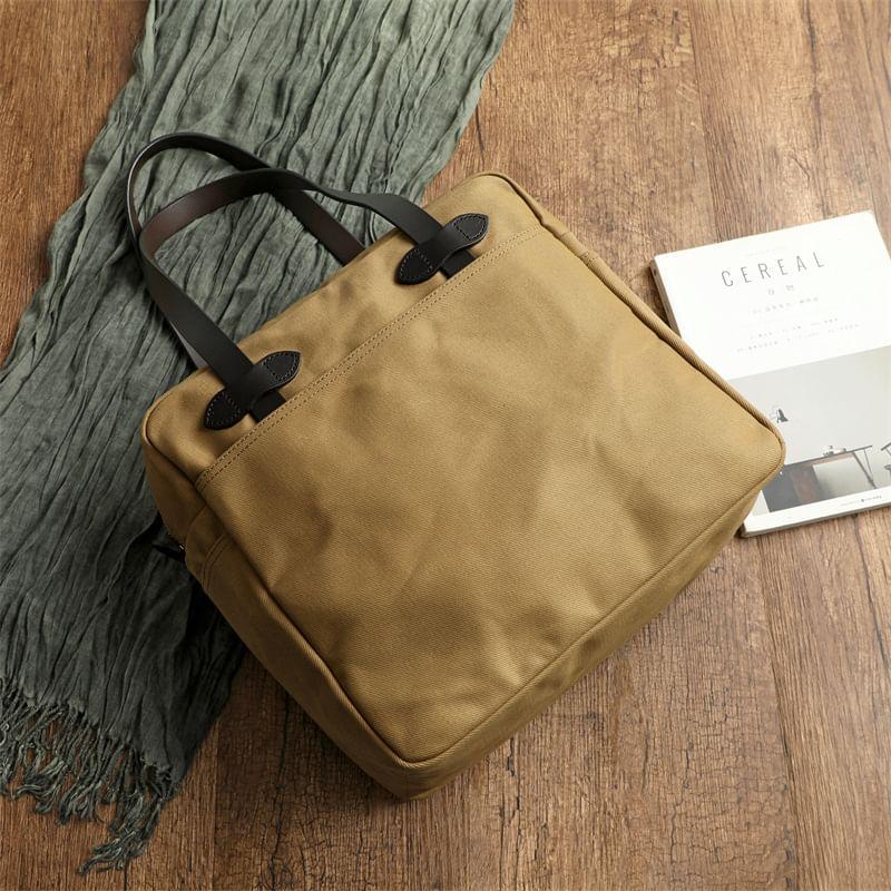 Plain Travel Bag Product Image