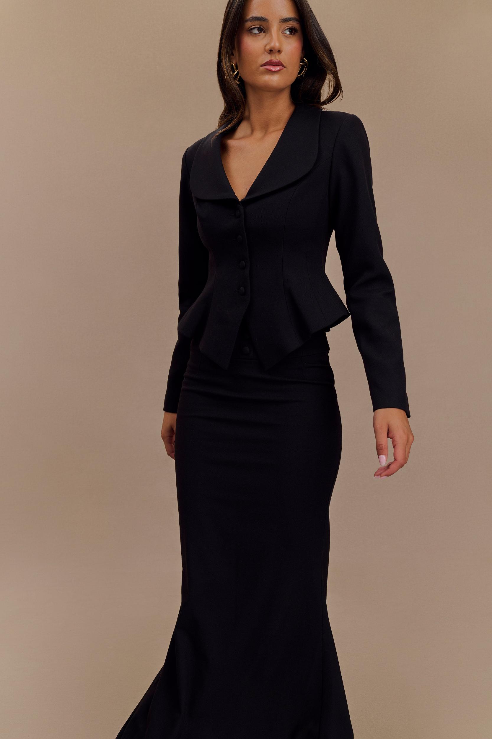 Gracia Suiting Long Sleeve Blazer - Black Product Image