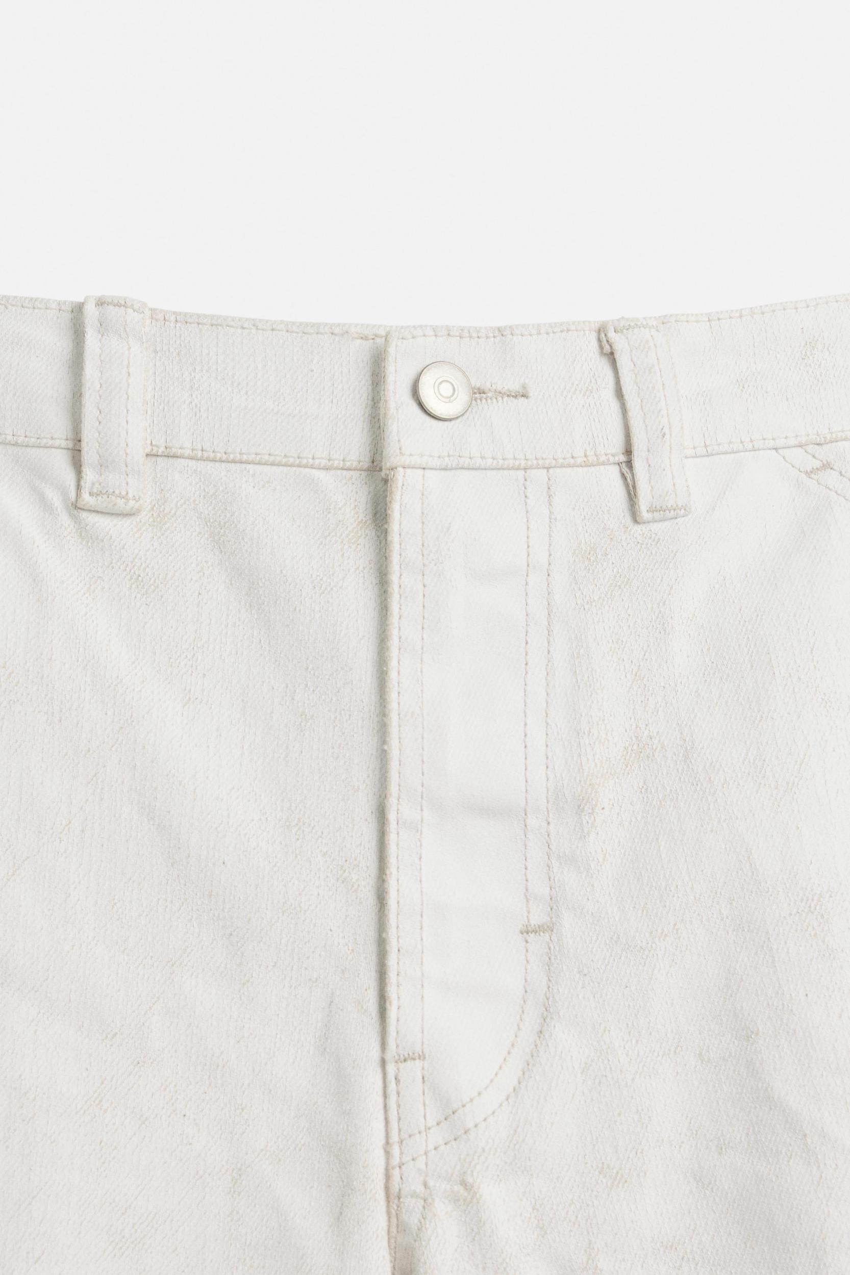 WAXED EFFECT BAGGY FIT DENIM SHORTS Product Image