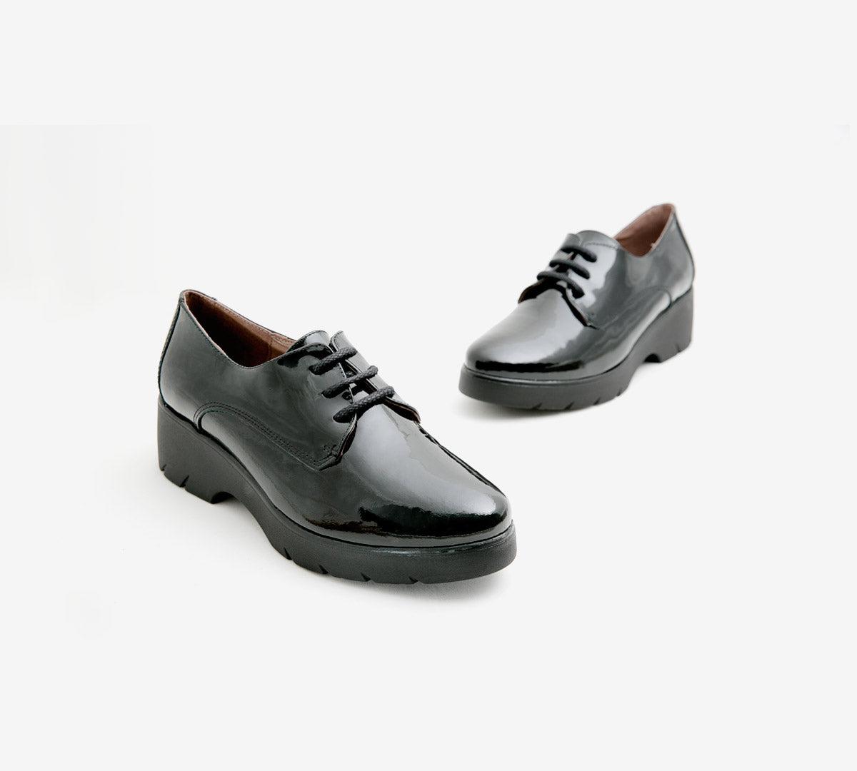 San Sebastian Black Patent Leather Product Image