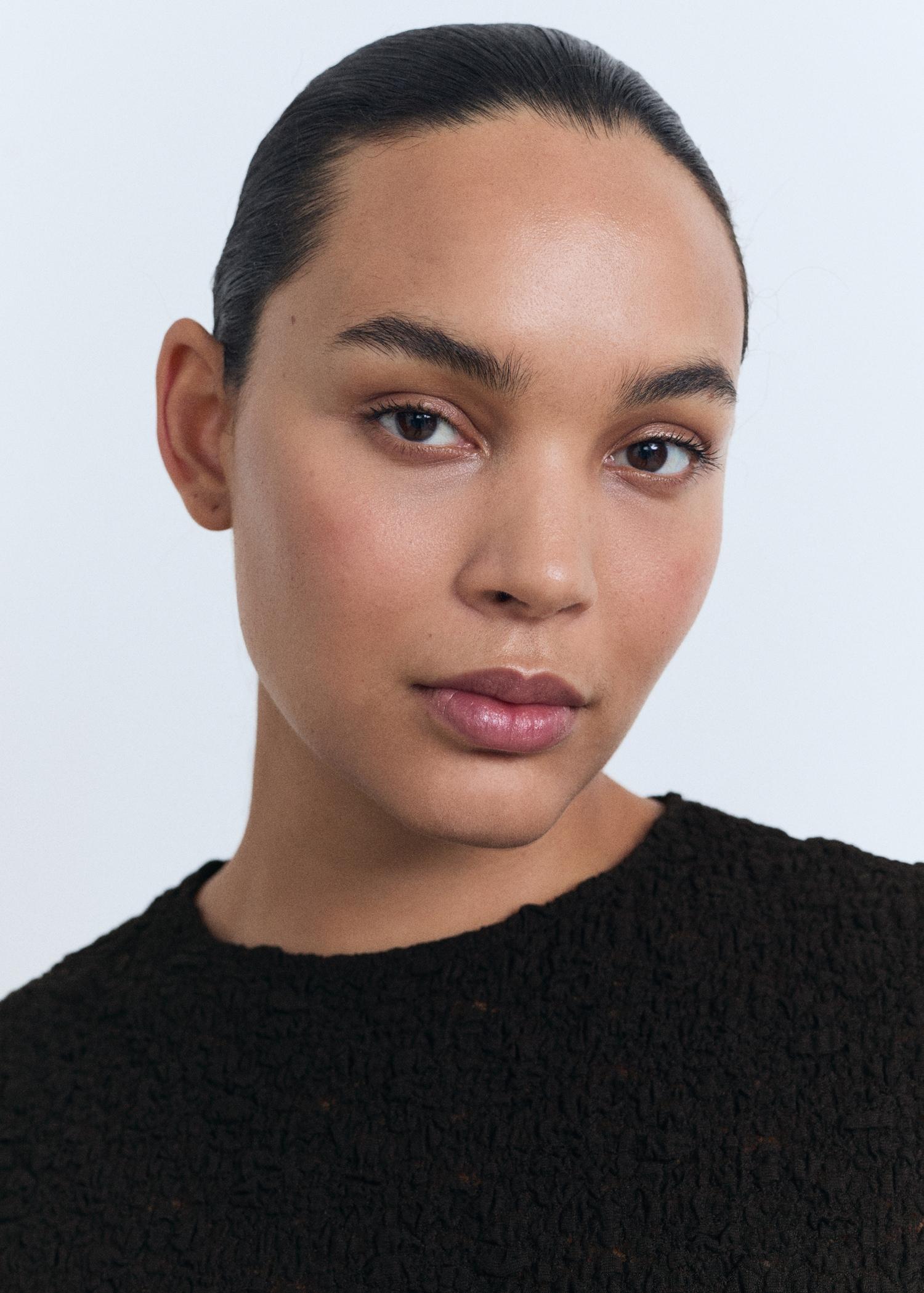 Textured cotton-blend t-shirt - Women | MANGO USA Product Image