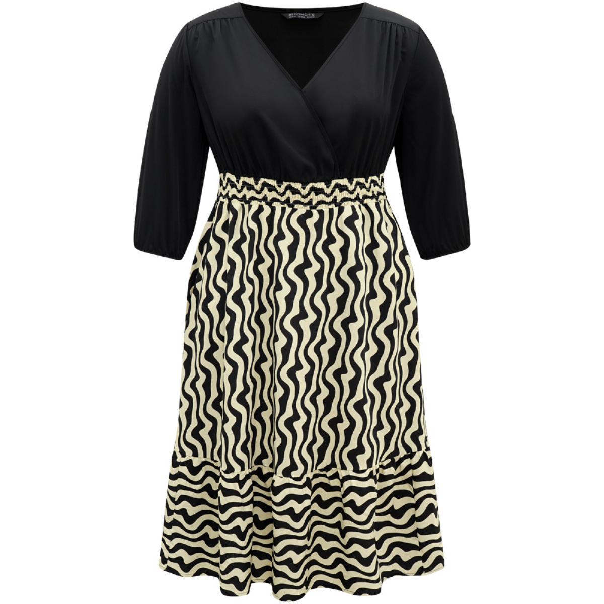 Plus Size Geometric Twill Patchwork Shirred Elastic Waist Dress Black Women Office Elastic cuffs V-neck Elbow-length sleeve Curvy Midi Dress BloomChic 18-20/2X Product Image