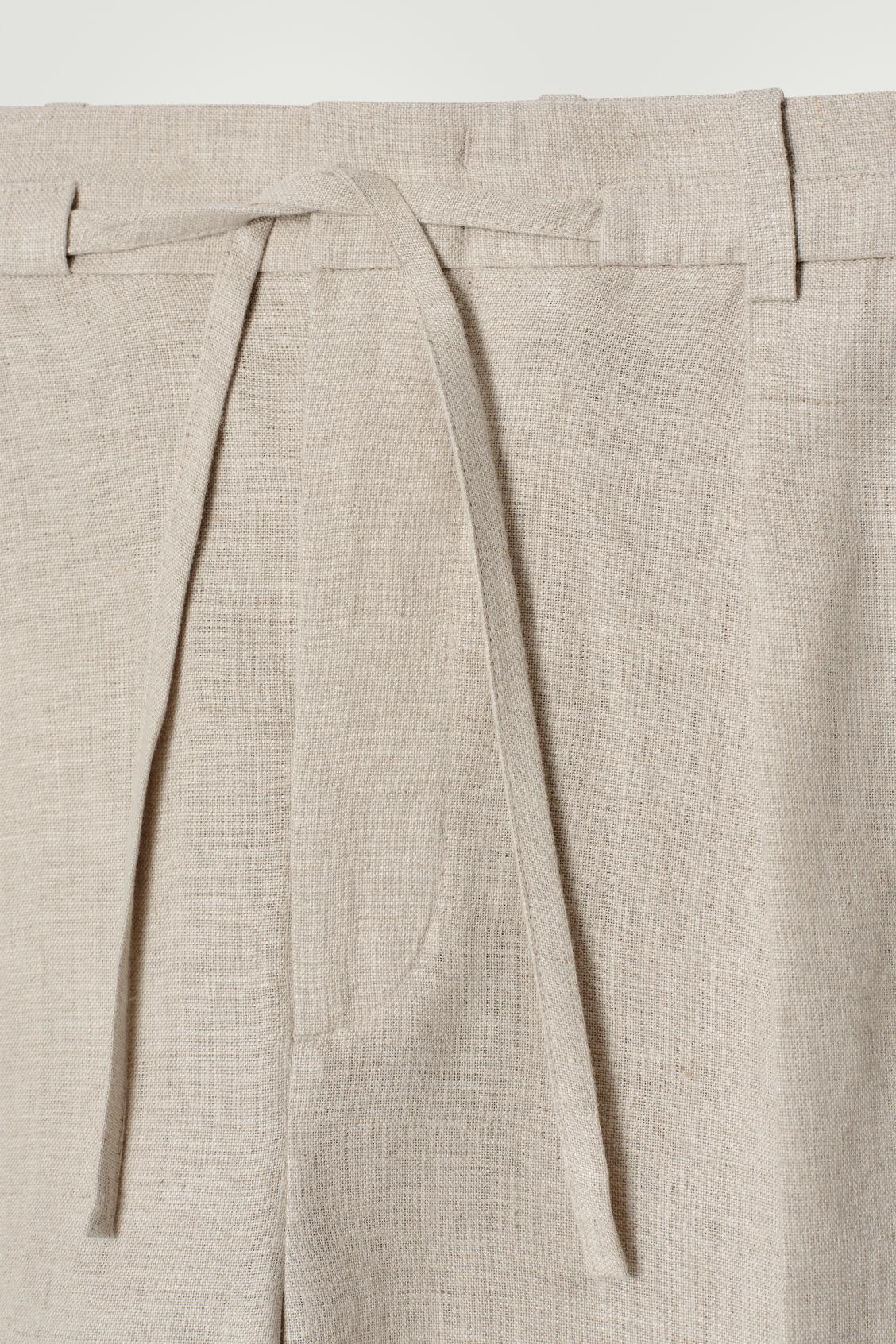 TAILORED DRAWSTRING LINEN SHORTS Product Image