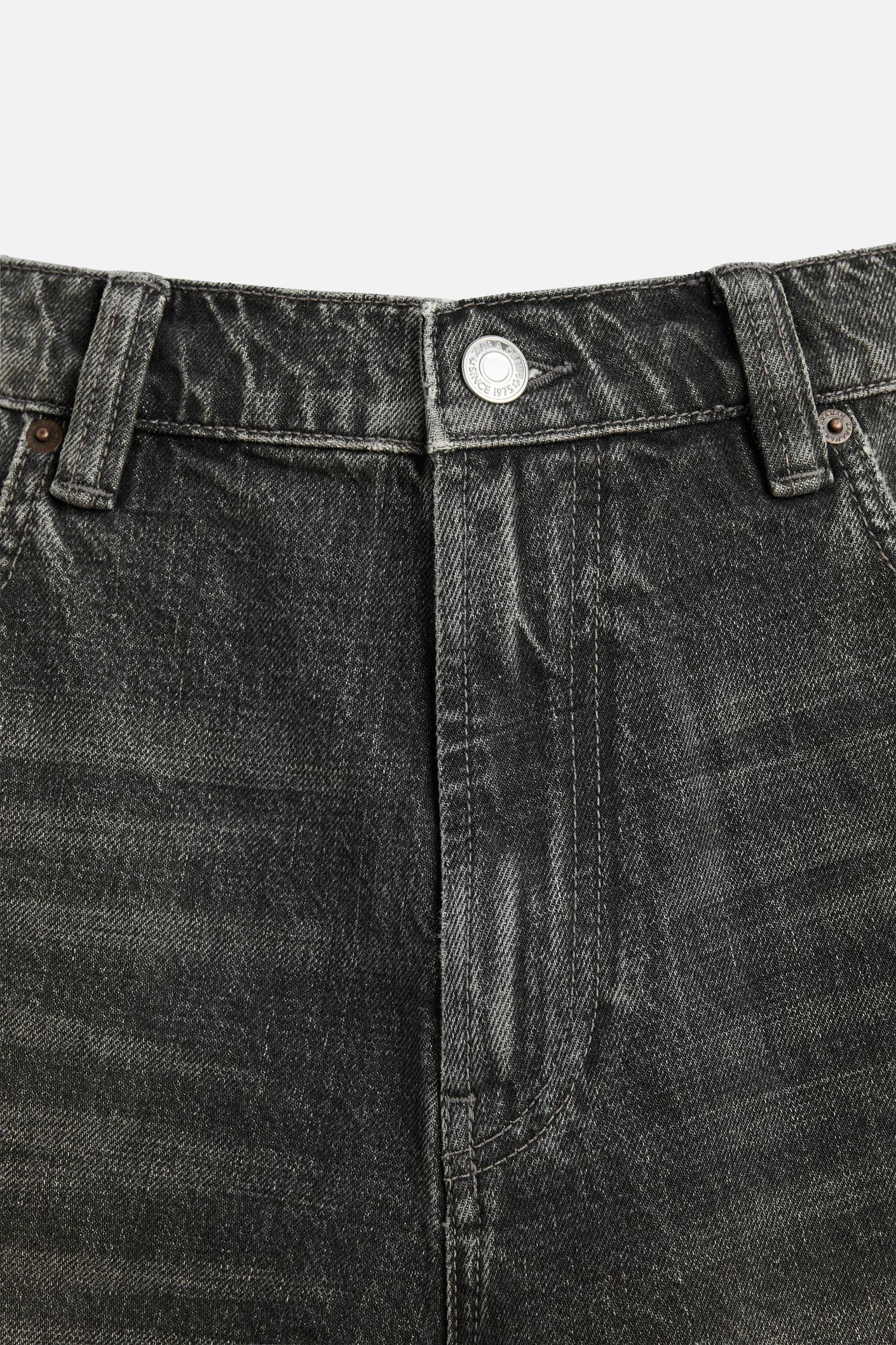 RIPPED DENIM SHORTS Product Image