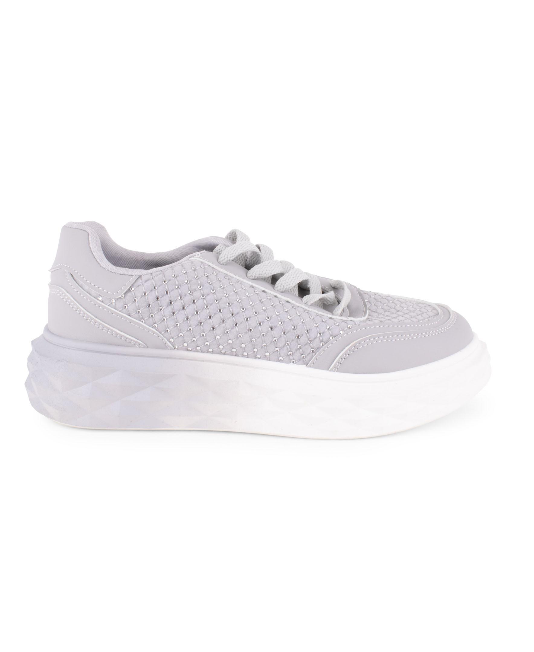 Women's Wanted Tiarra Platform Sneakers Product Image