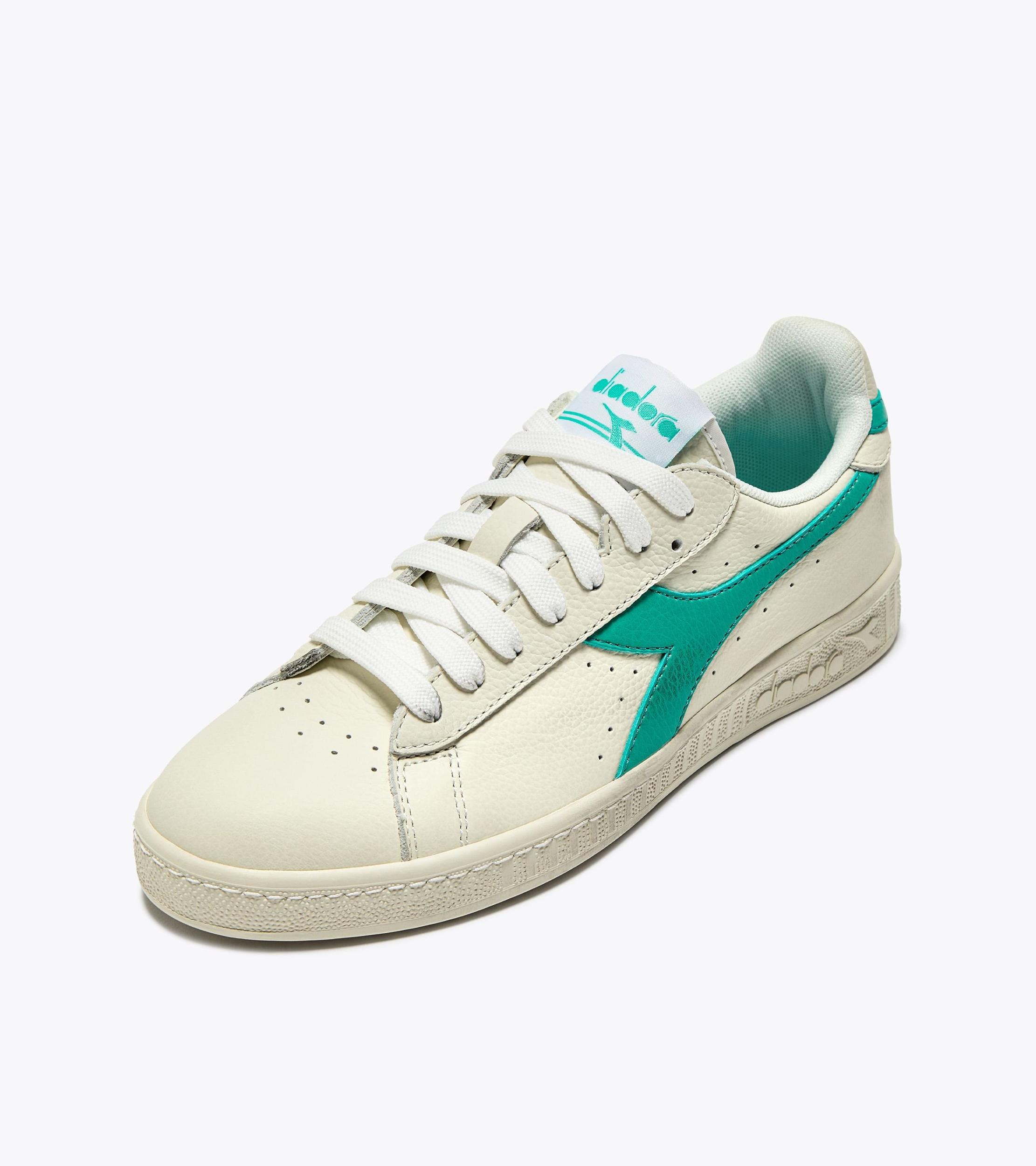 GAME L LOW WAXED Product Image