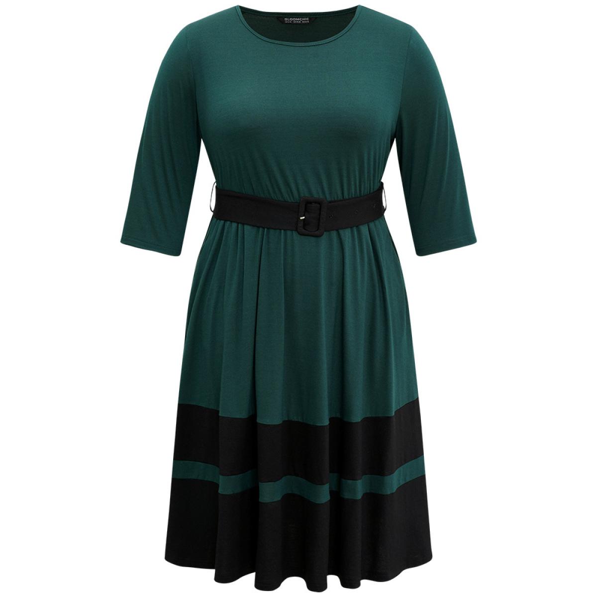 Plus Size Contrast Belted Buckle Detail Elastic Waist Dress DarkGreen Women Casual Belted Round Neck Elbow-length sleeve Curvy Midi Dress BloomChic 14-16/1X Product Image