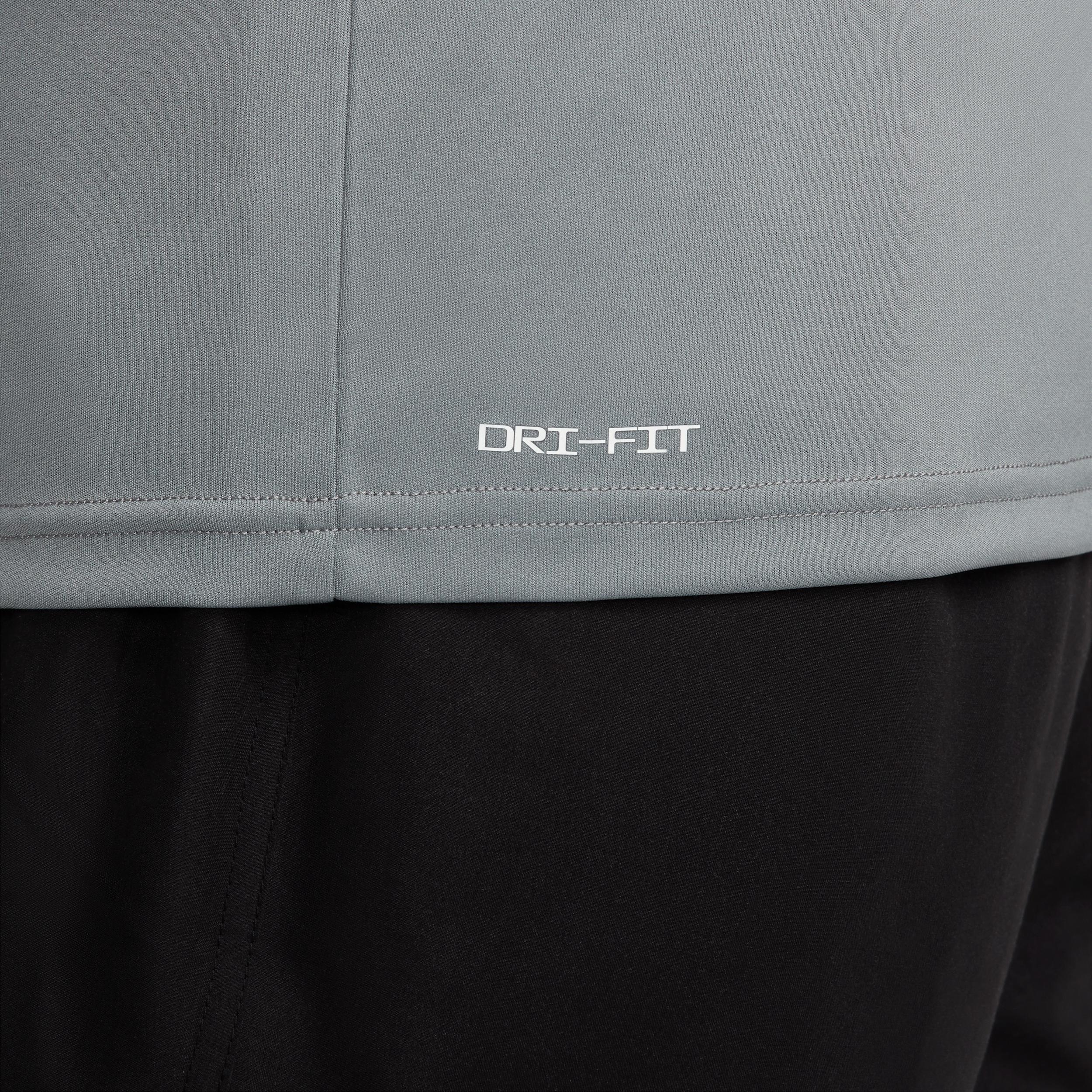 Nike Men's Essential Long-Sleeve Hydroguard Swim Shirt Product Image