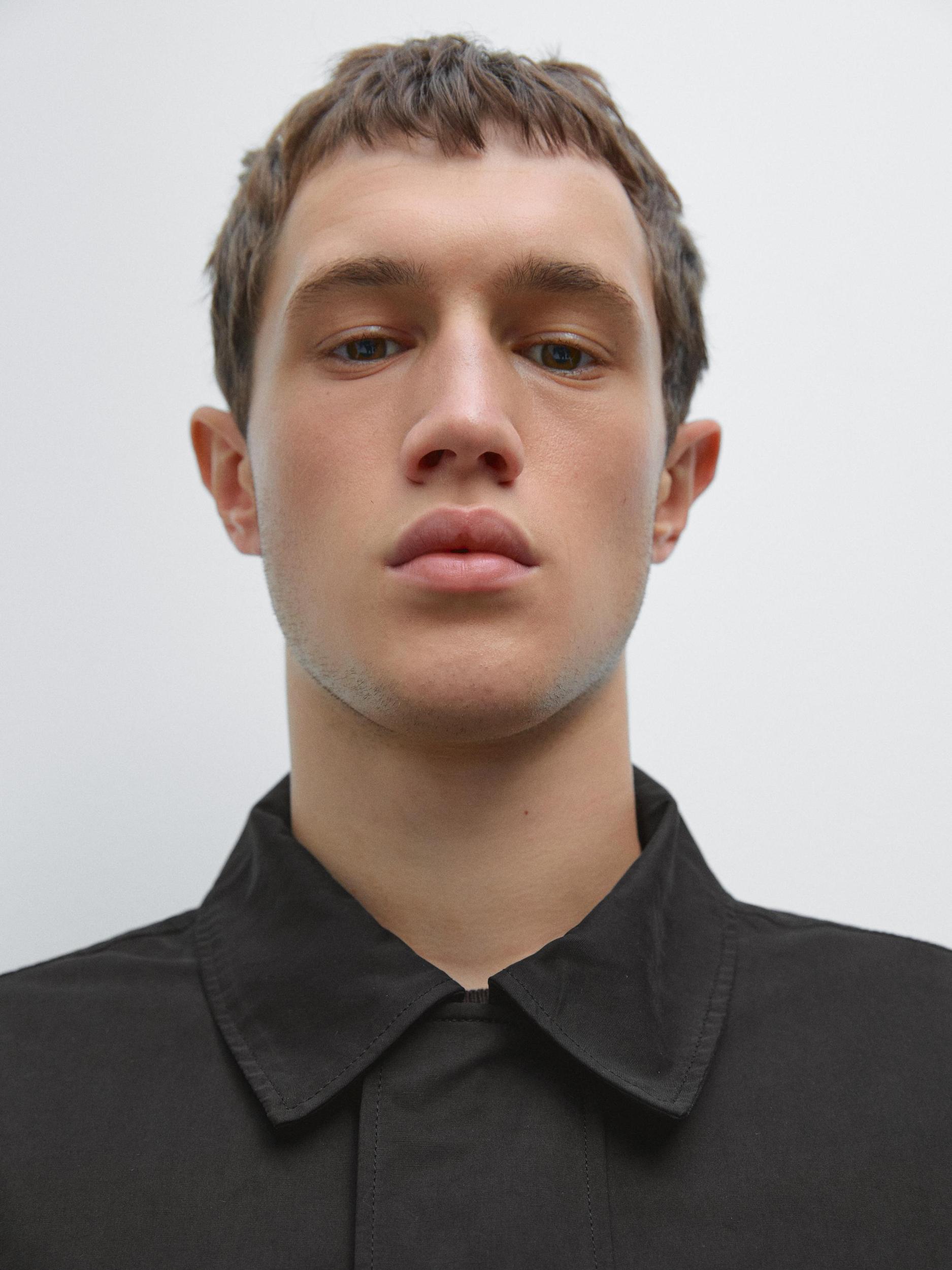 Water-repellent toggle jacket Product Image