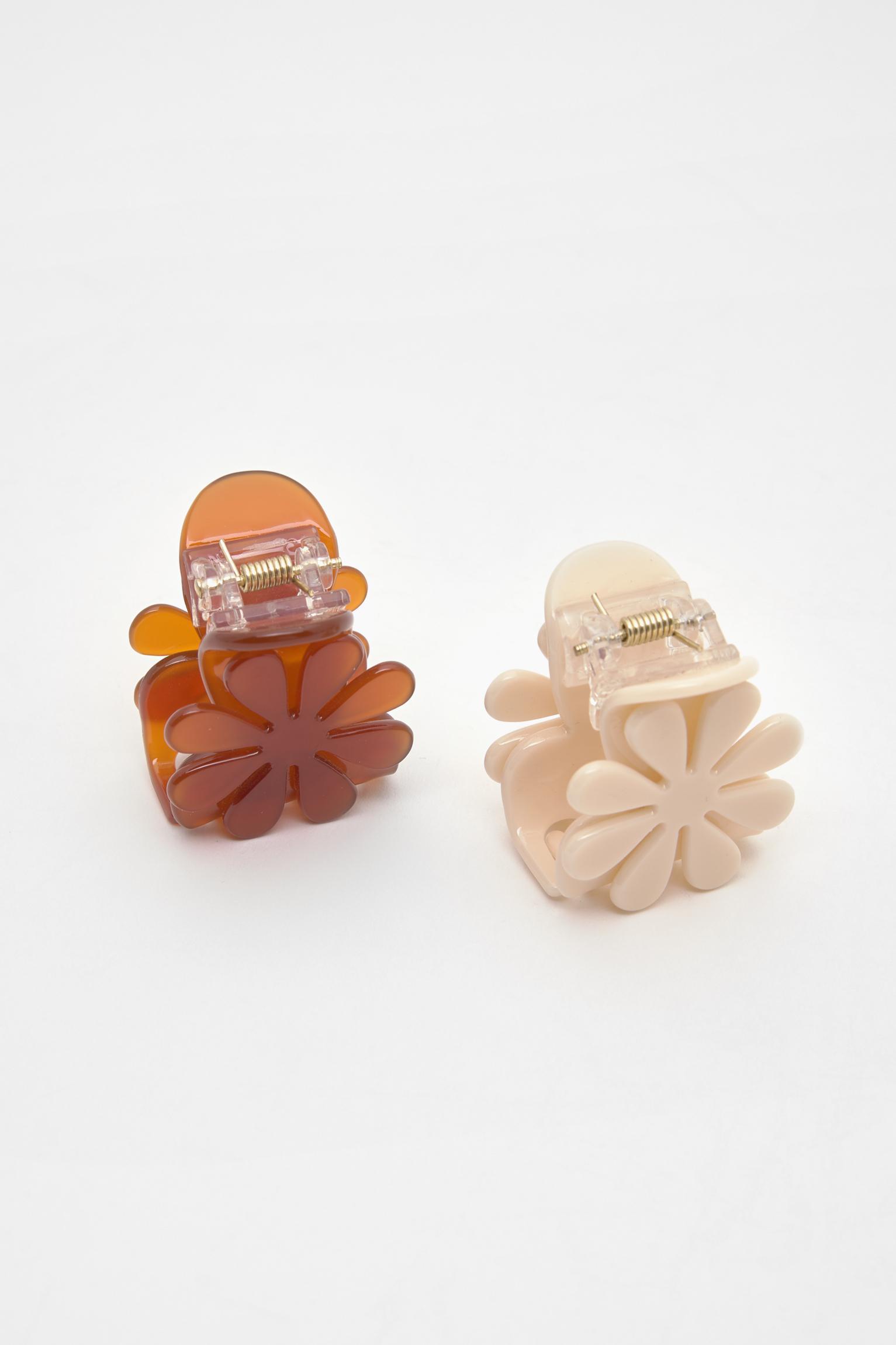 2-pack of flower hair clips Product Image