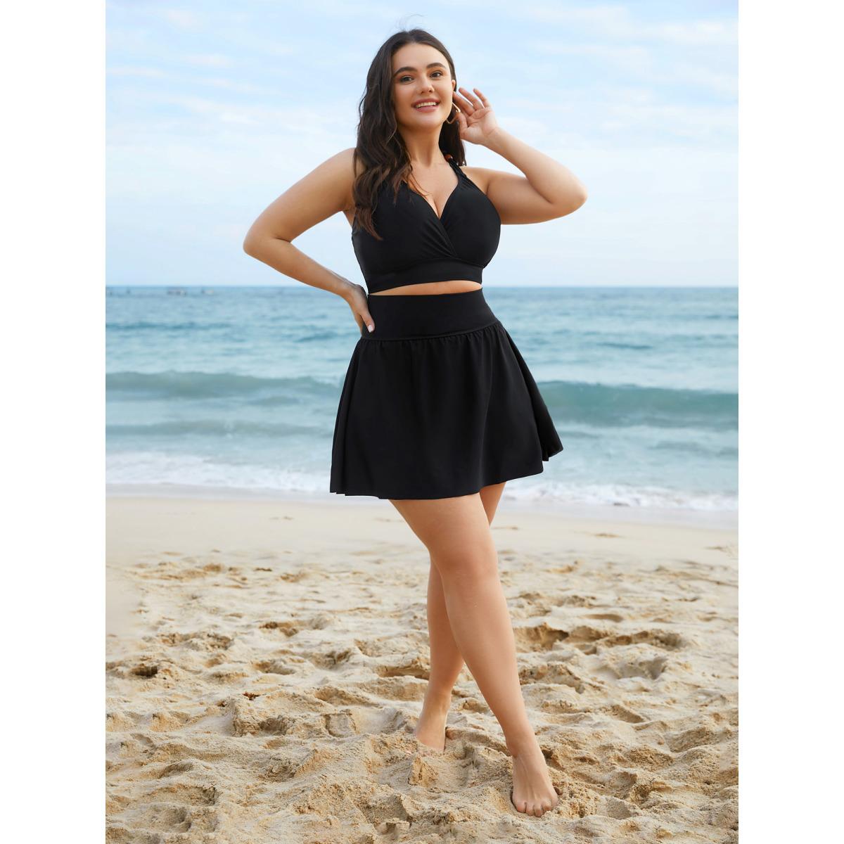 Plus Size Solid Pocket Flared Swim Skirt Women's Swimwear Black Beach High stretch Bodycon High Rise Side seam pocket Curve Swim Bottoms BloomChic 12/L Product Image
